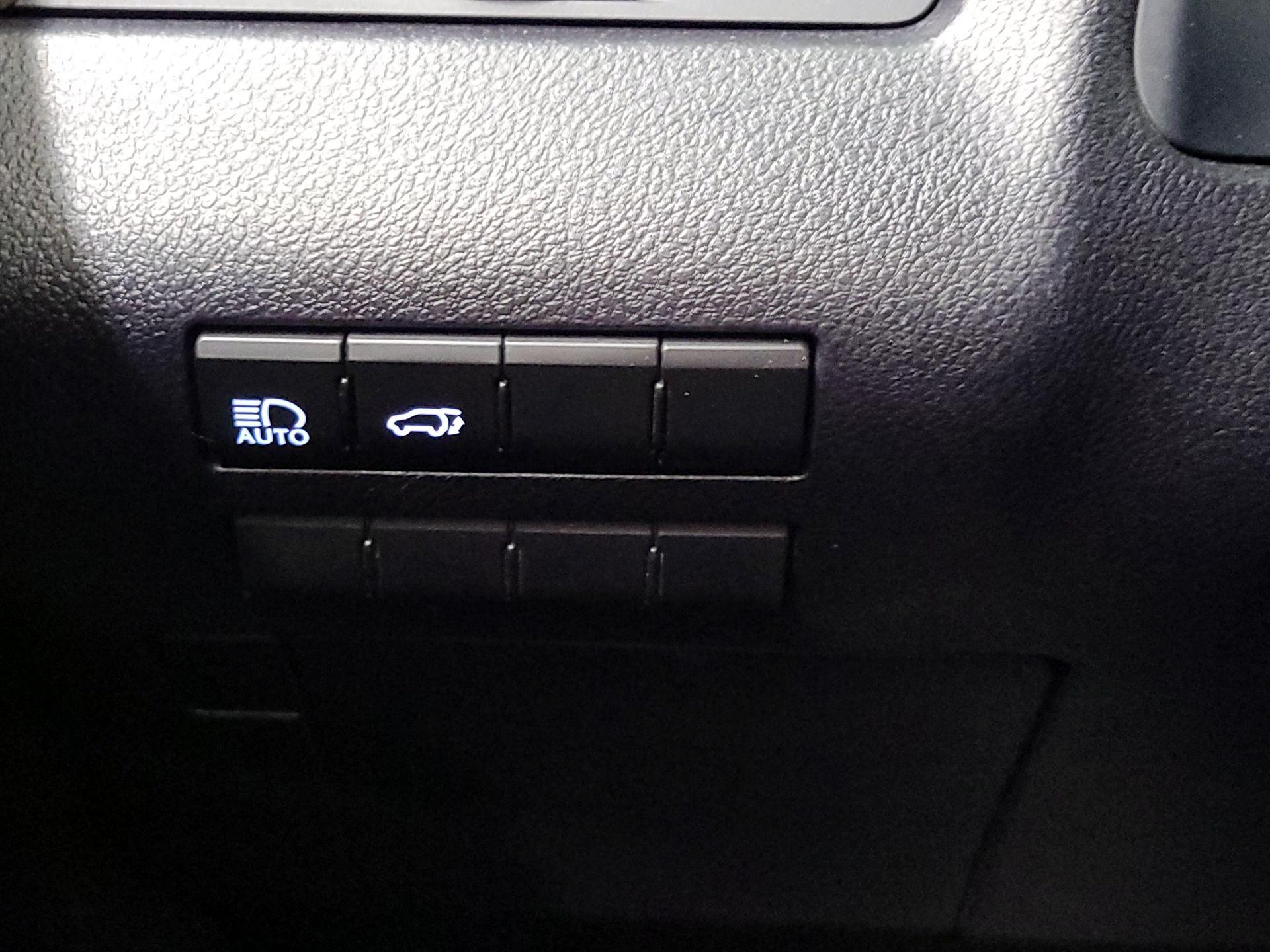 Thumbnail: 2019 Lexus RX - 13