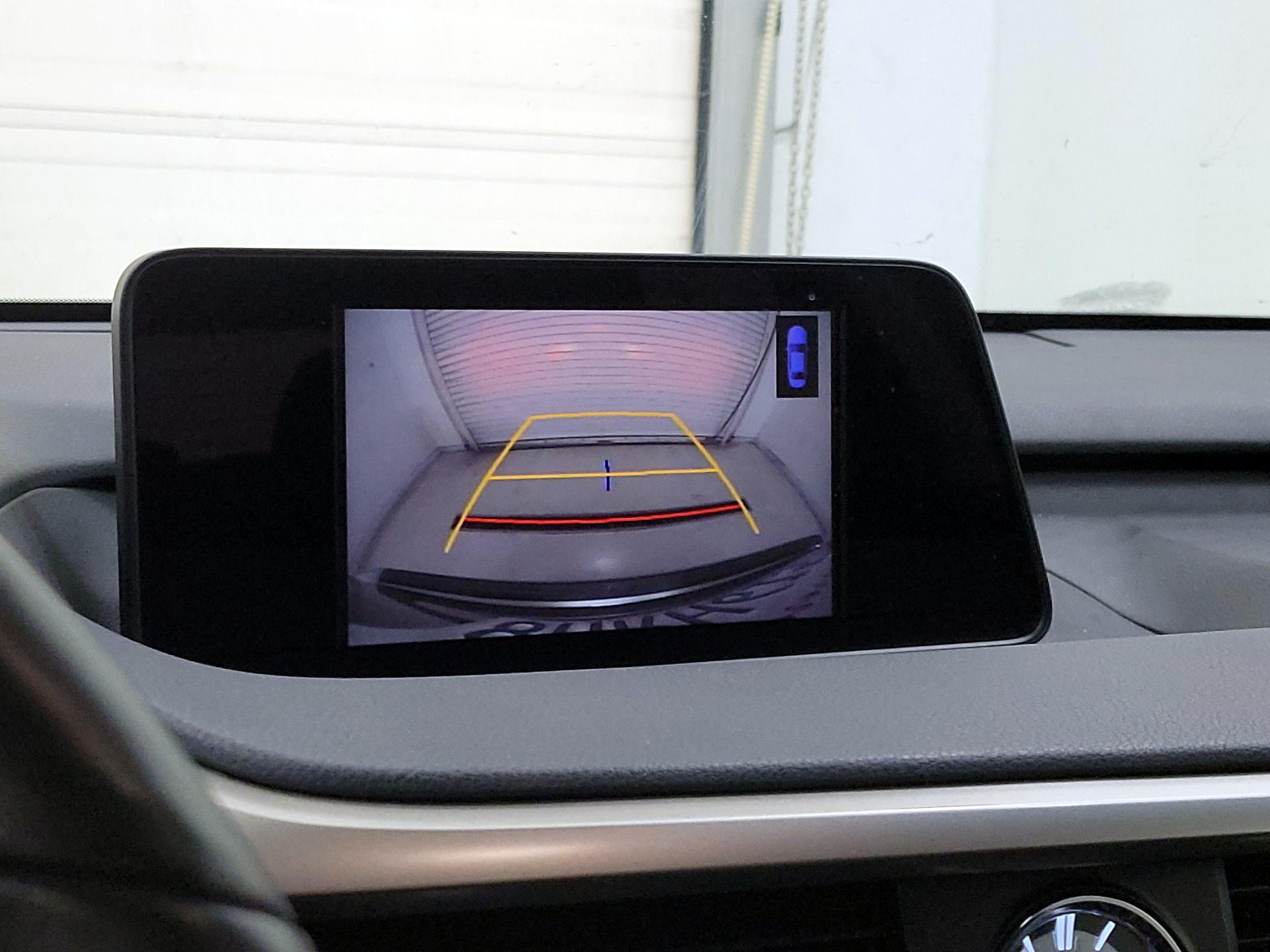 Thumbnail: 2019 Lexus RX - 14