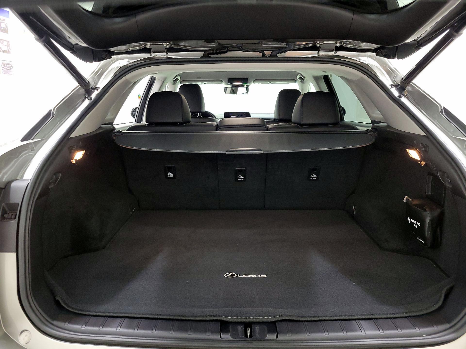 Thumbnail: 2019 Lexus RX - 20