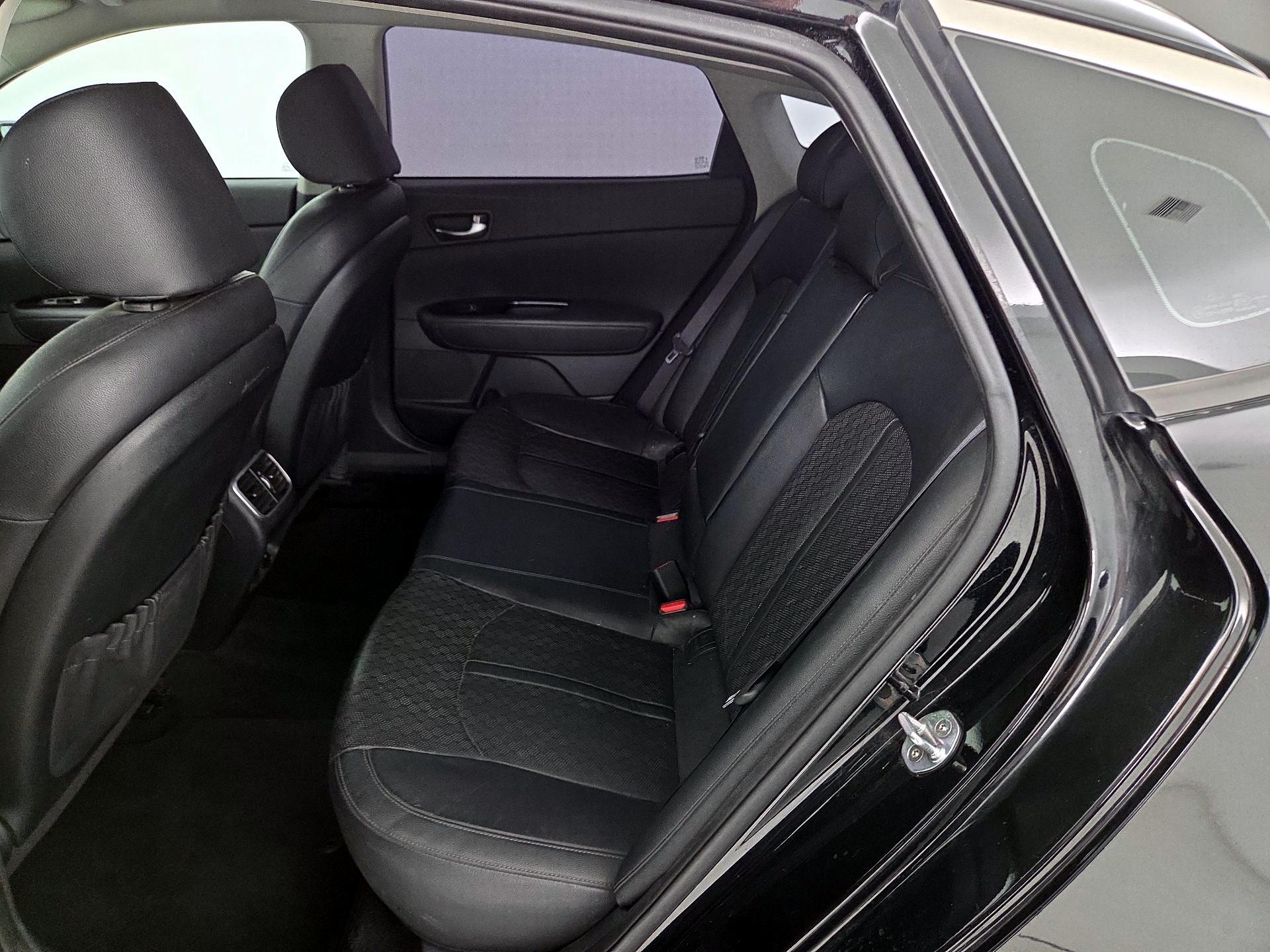 Thumbnail: 2019 Kia Optima - 19