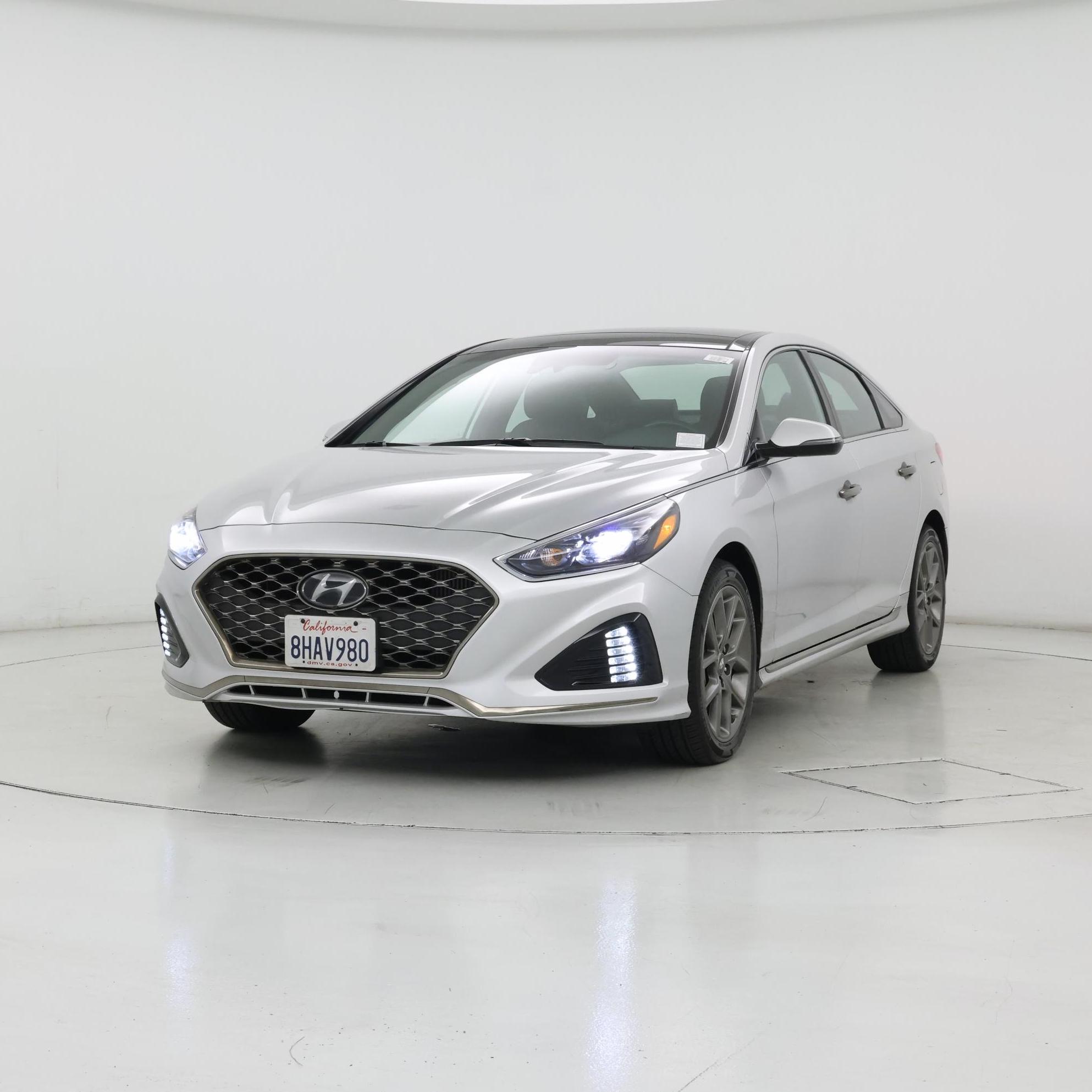 Thumbnail: 2019 Hyundai Sonata - 4
