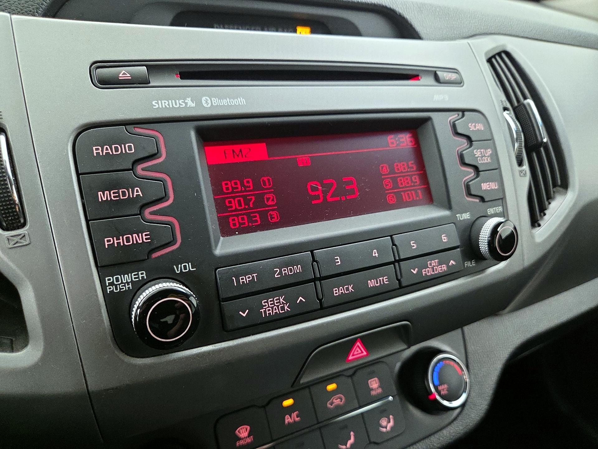 Thumbnail: 2016 Kia Sportage - 14