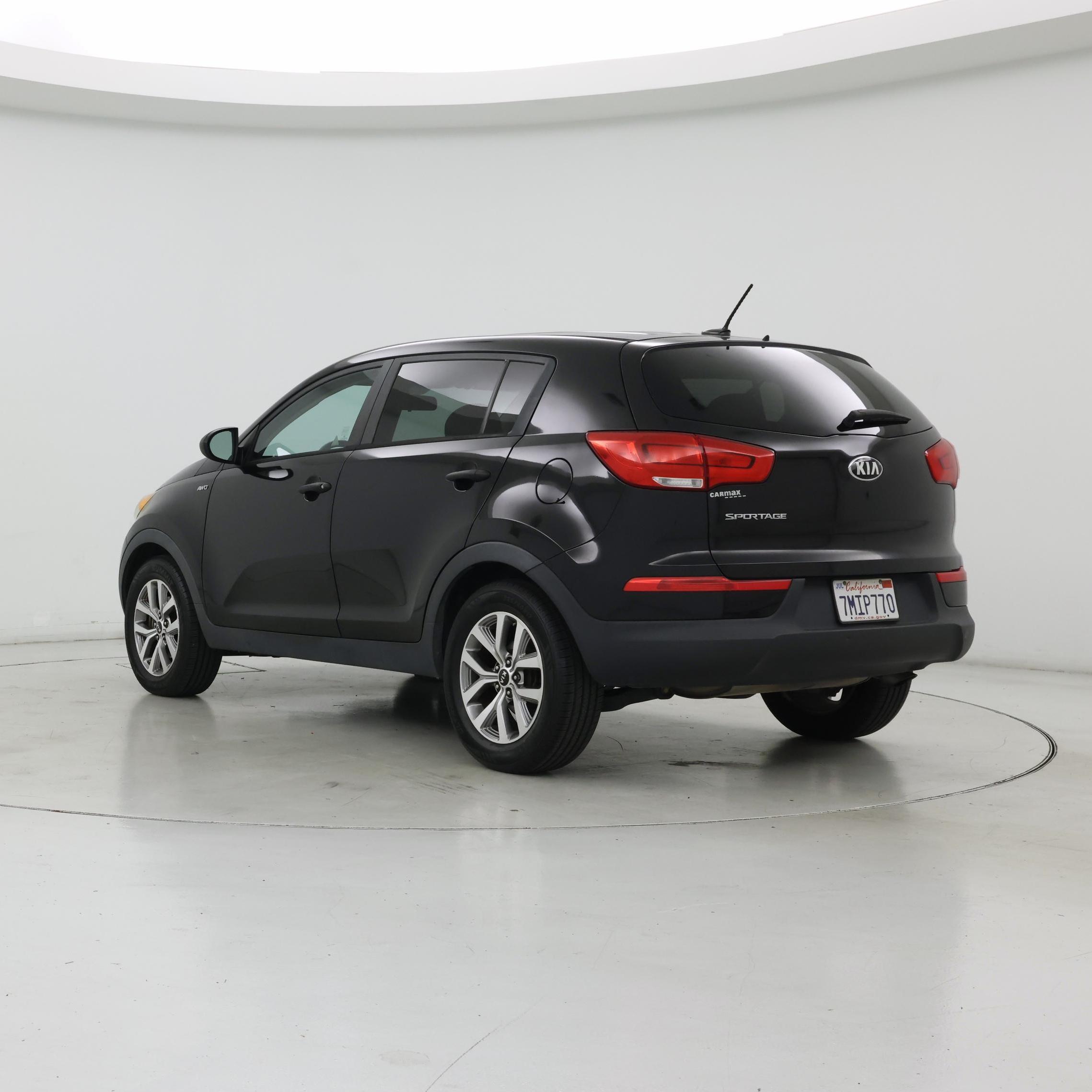 Thumbnail: 2016 Kia Sportage - 2