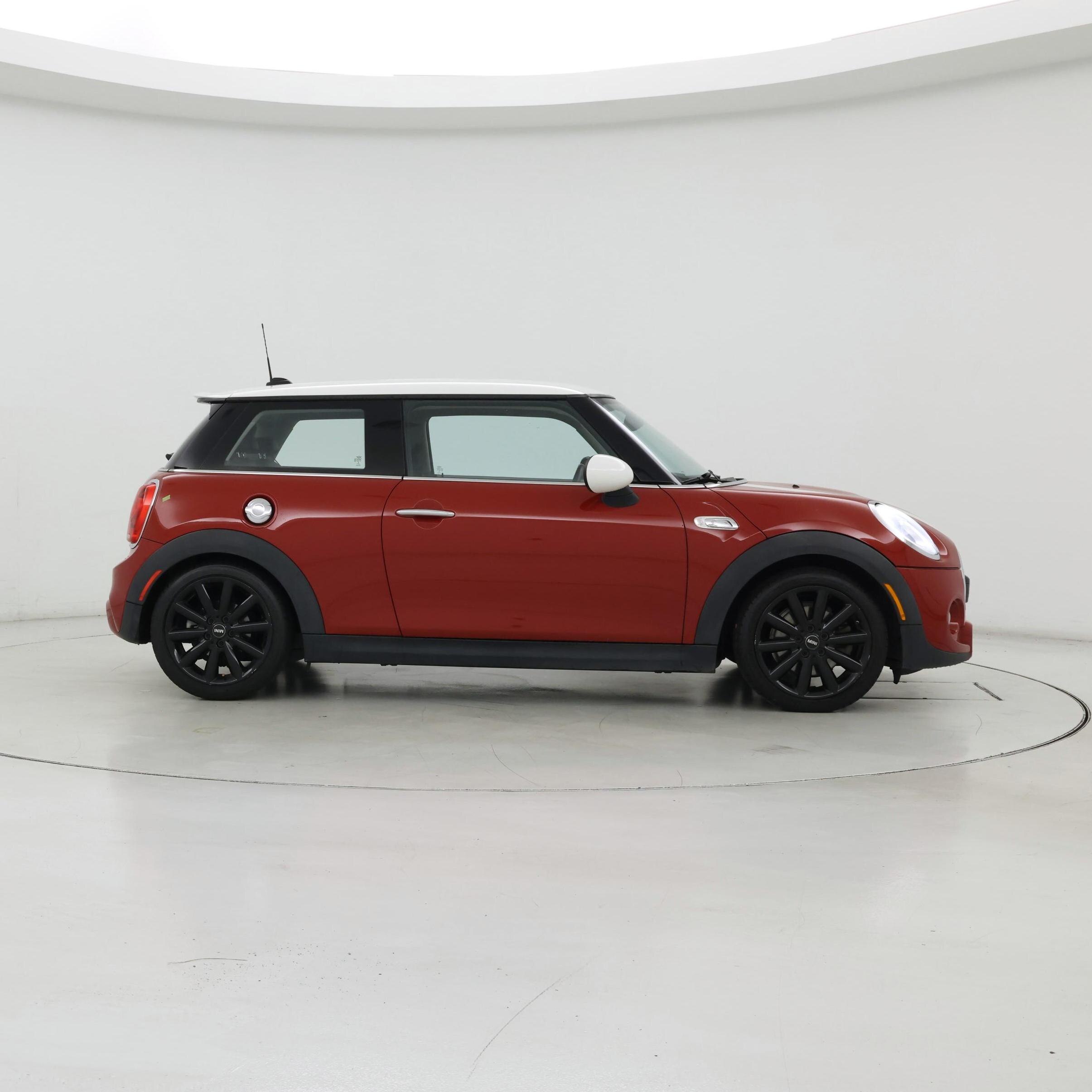 Thumbnail: 2015 MINI Cooper Hardtop - 7