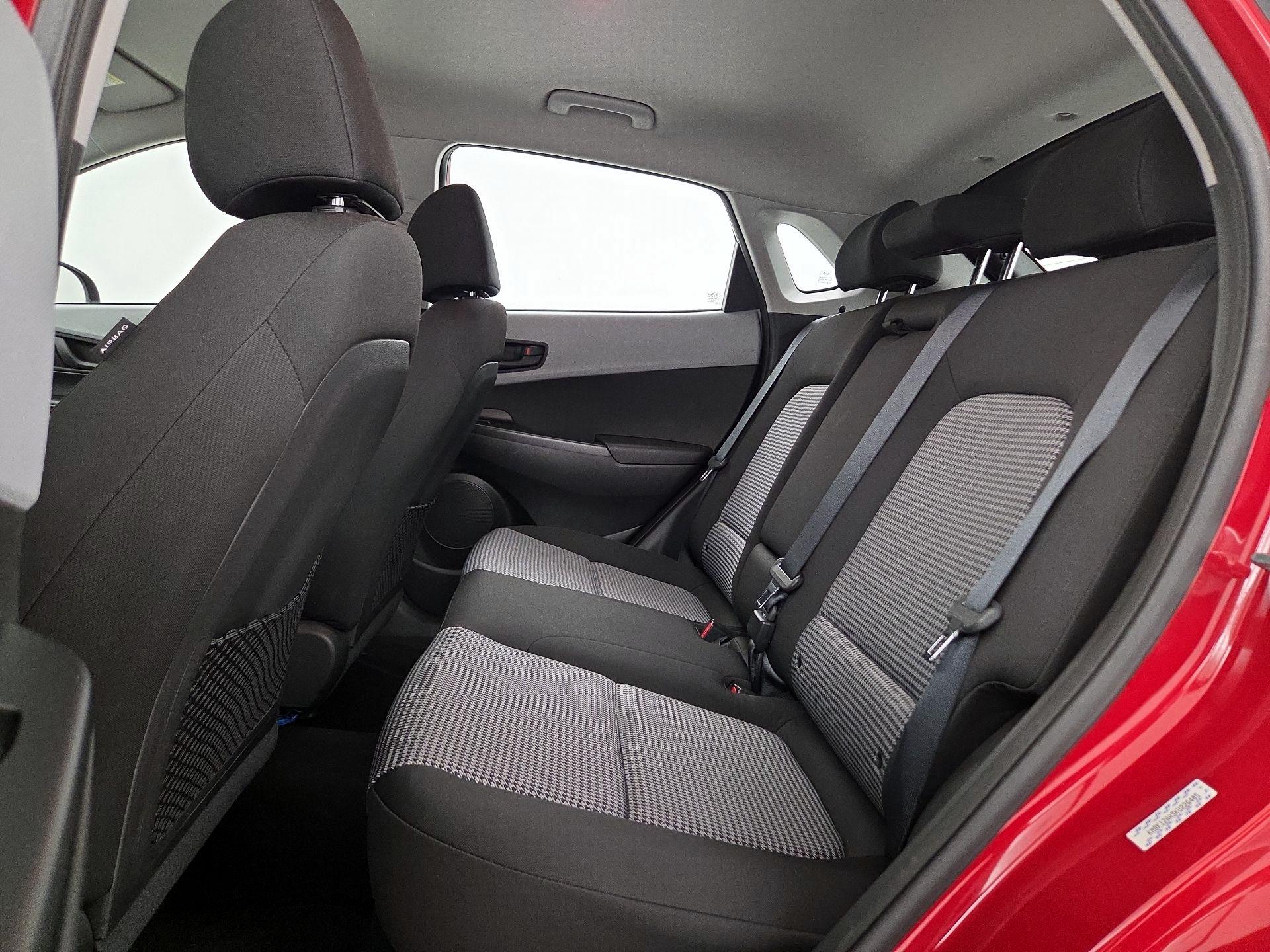 Thumbnail: 2019 Hyundai Kona - 19