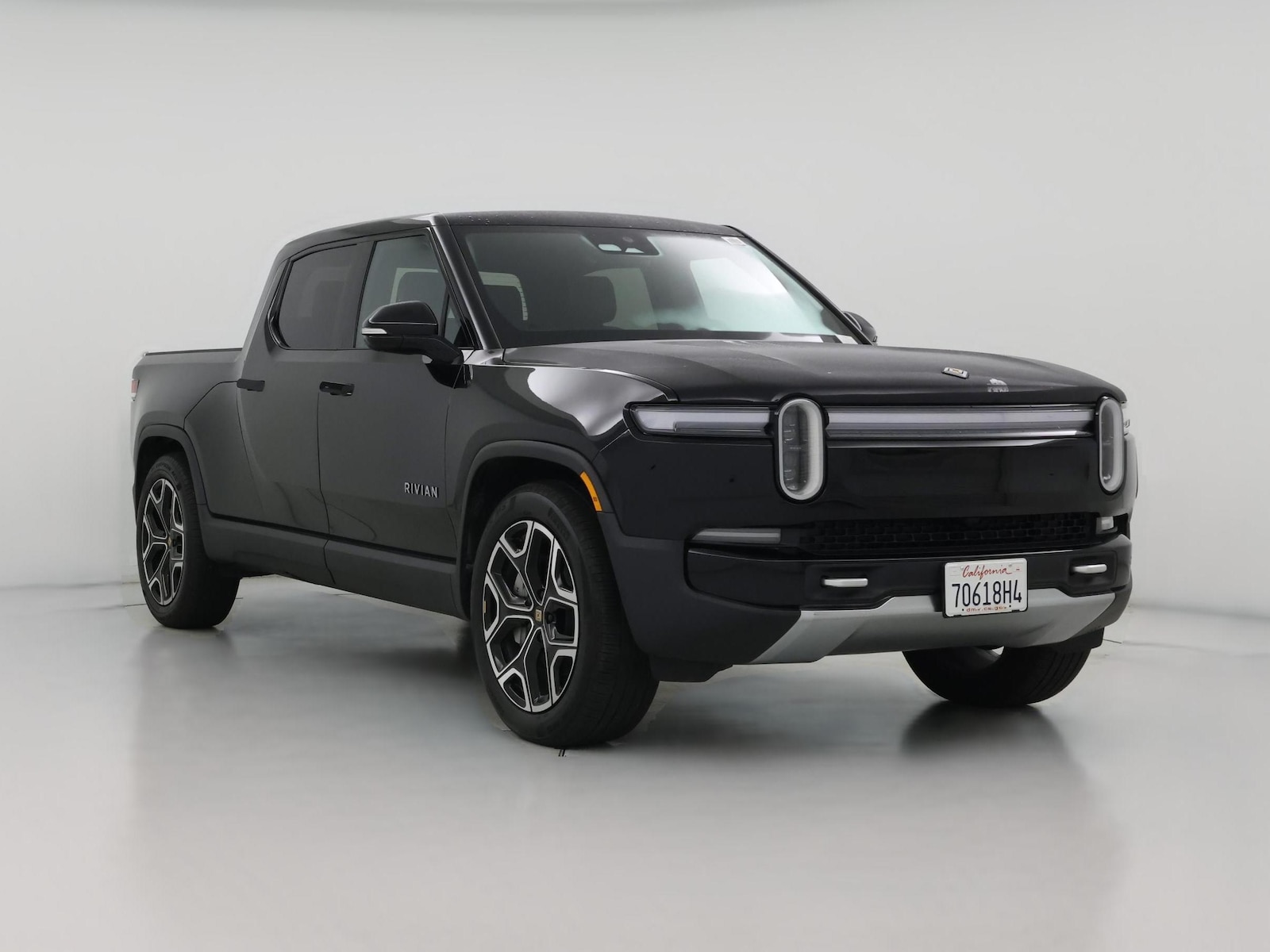 2025 Rivian R1T Adventure