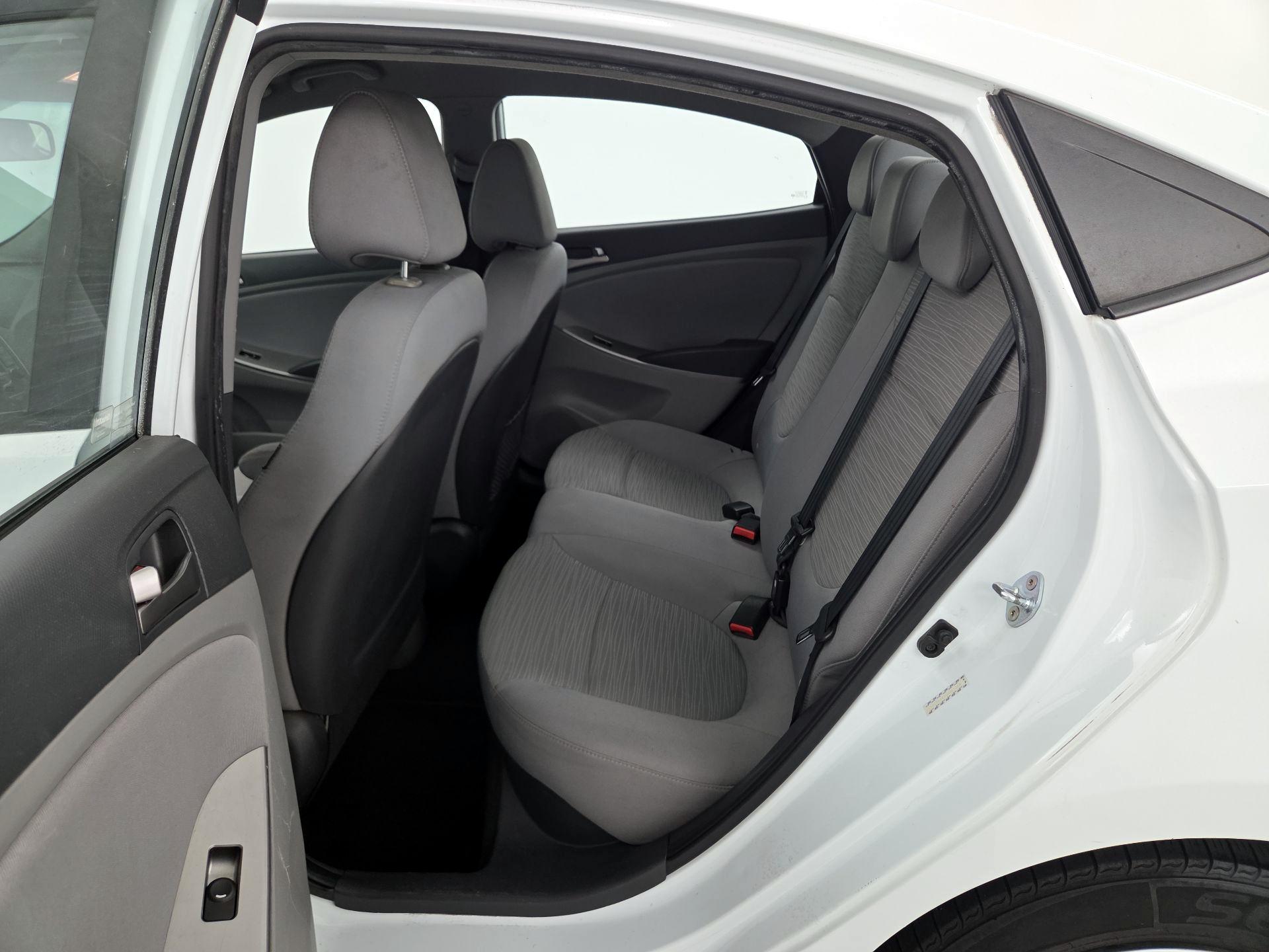 Thumbnail: 2016 Hyundai Accent - 18