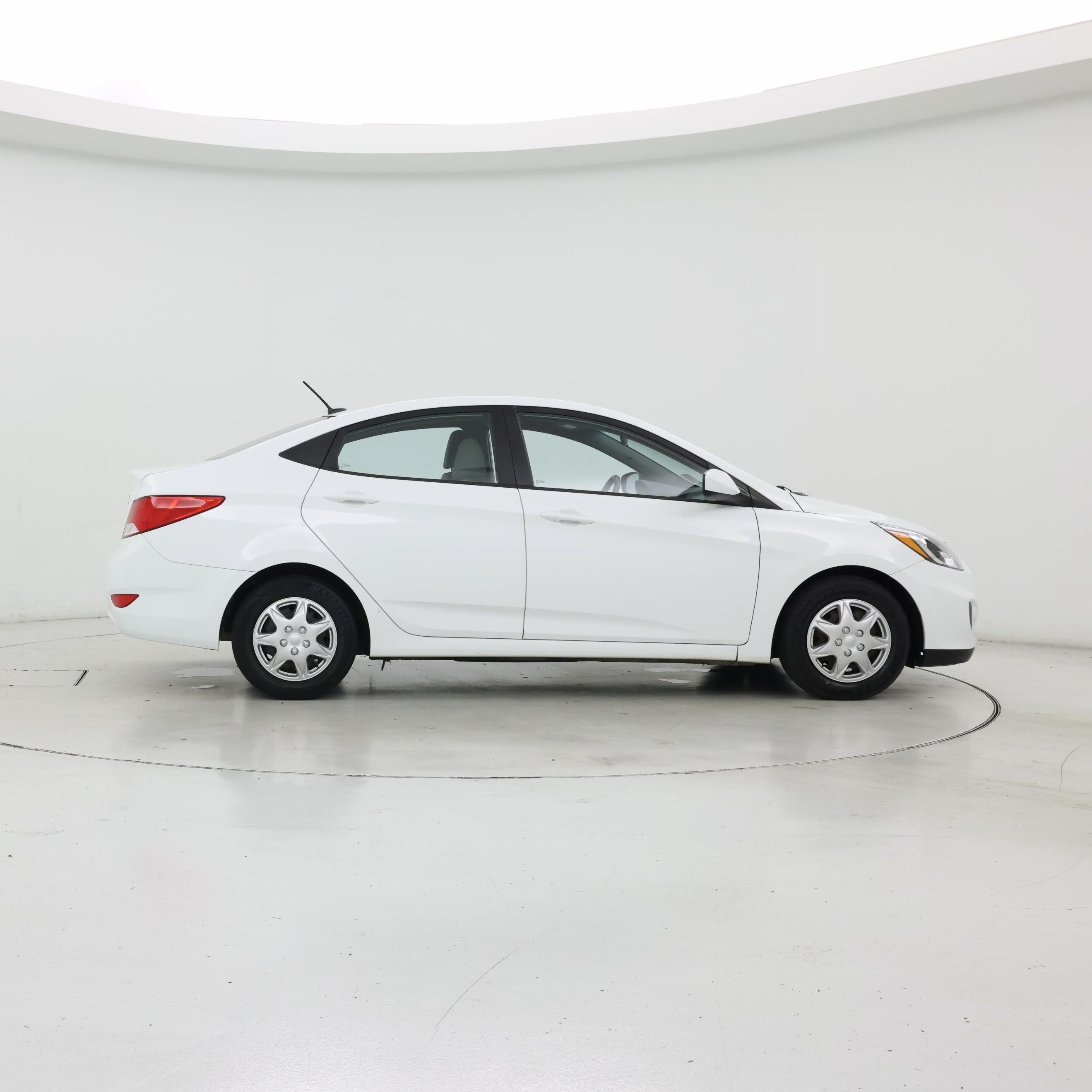 Thumbnail: 2016 Hyundai Accent - 7