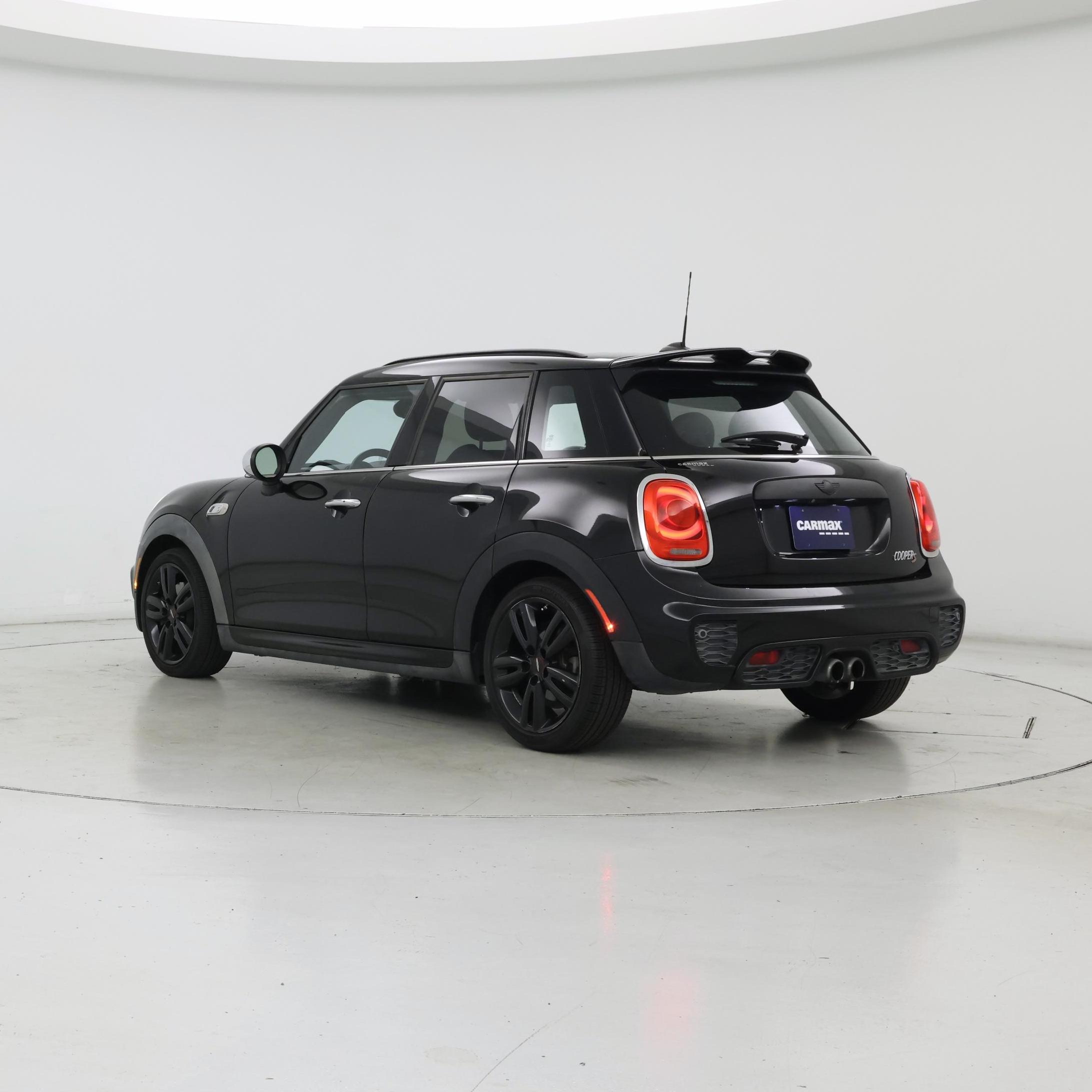 Thumbnail: 2017 MINI Cooper Hardtop - 2