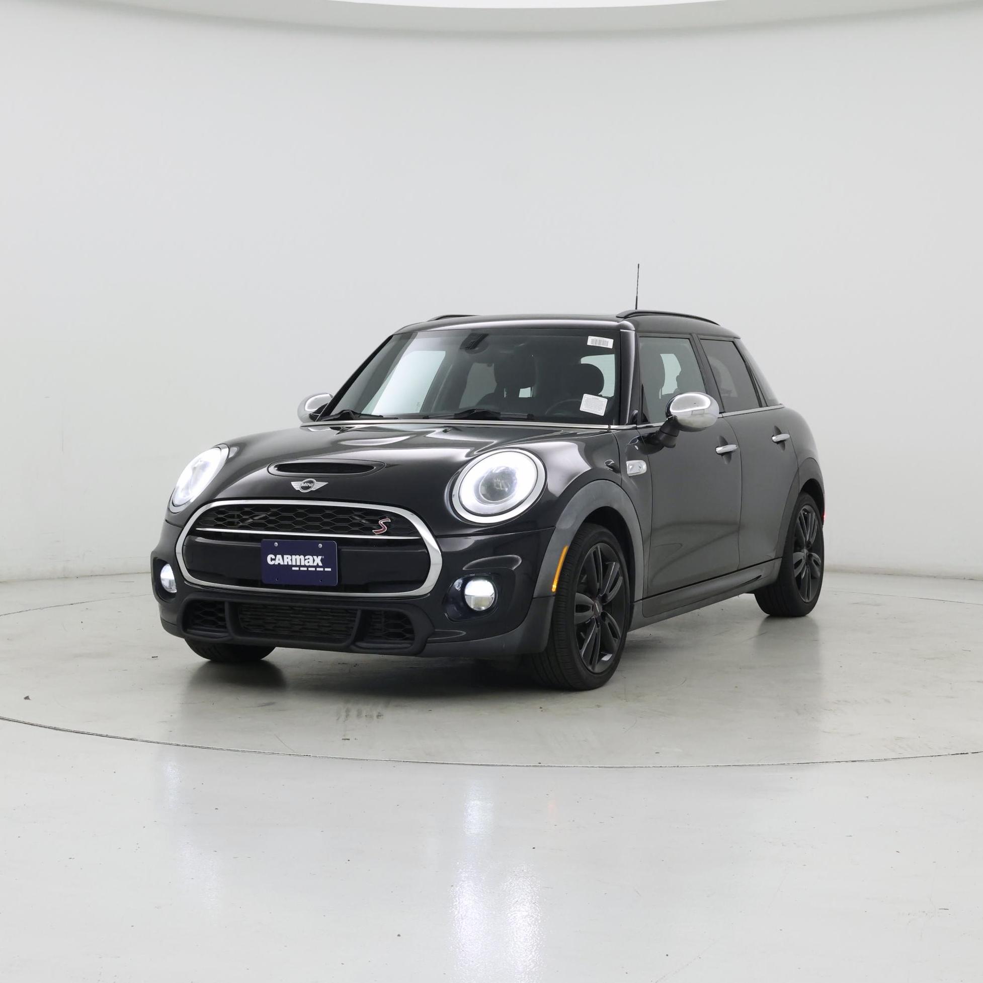 Thumbnail: 2017 MINI Cooper Hardtop - 4