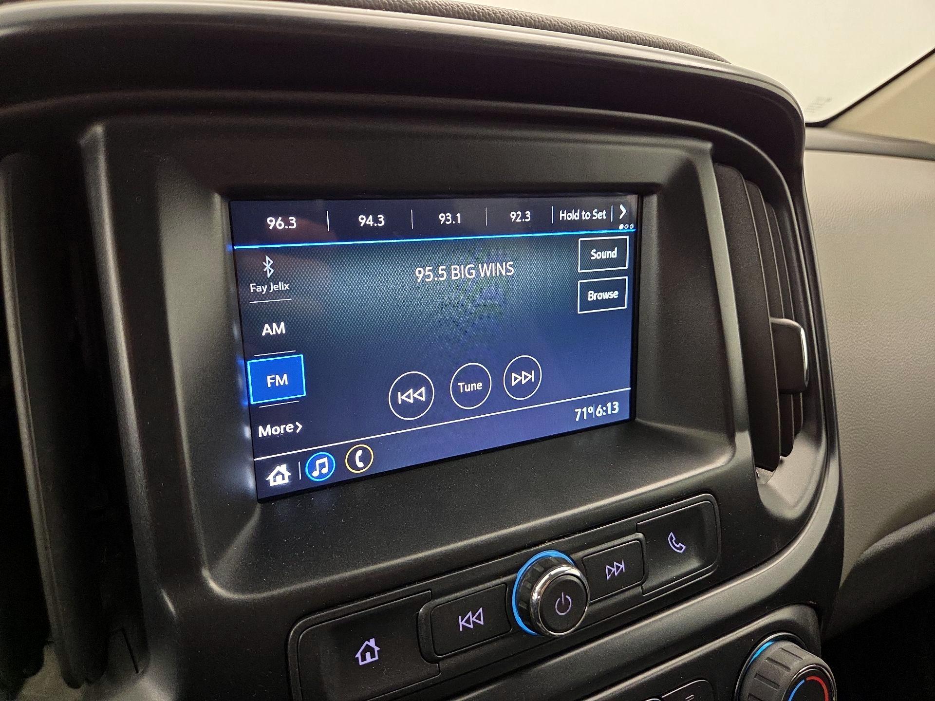 Thumbnail: 2019 Chevrolet Colorado - 15