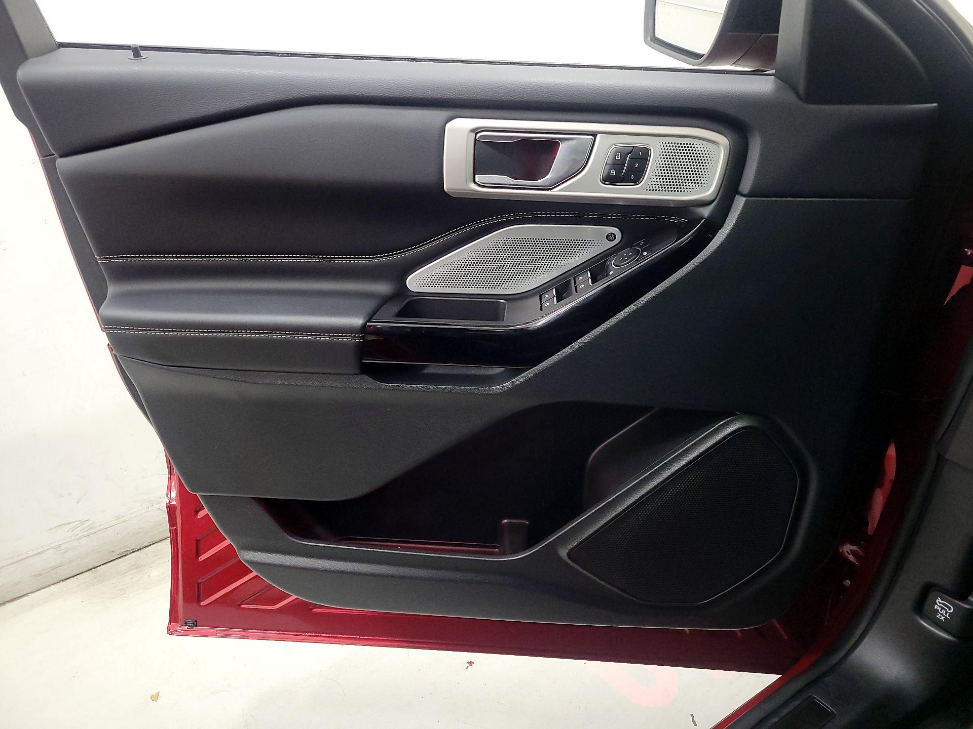 Thumbnail: 2023 Ford Explorer - 12