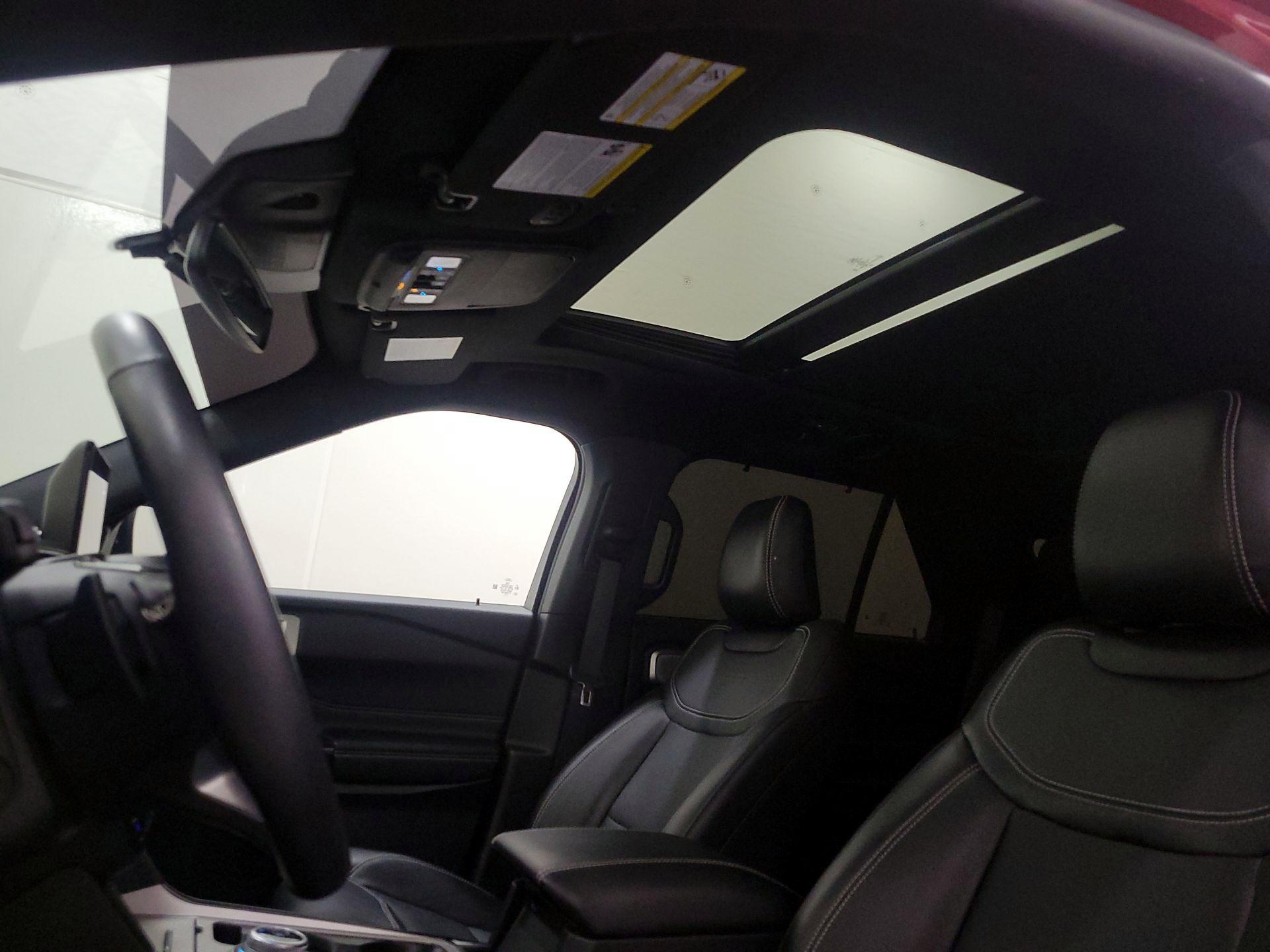 Thumbnail: 2023 Ford Explorer - 20