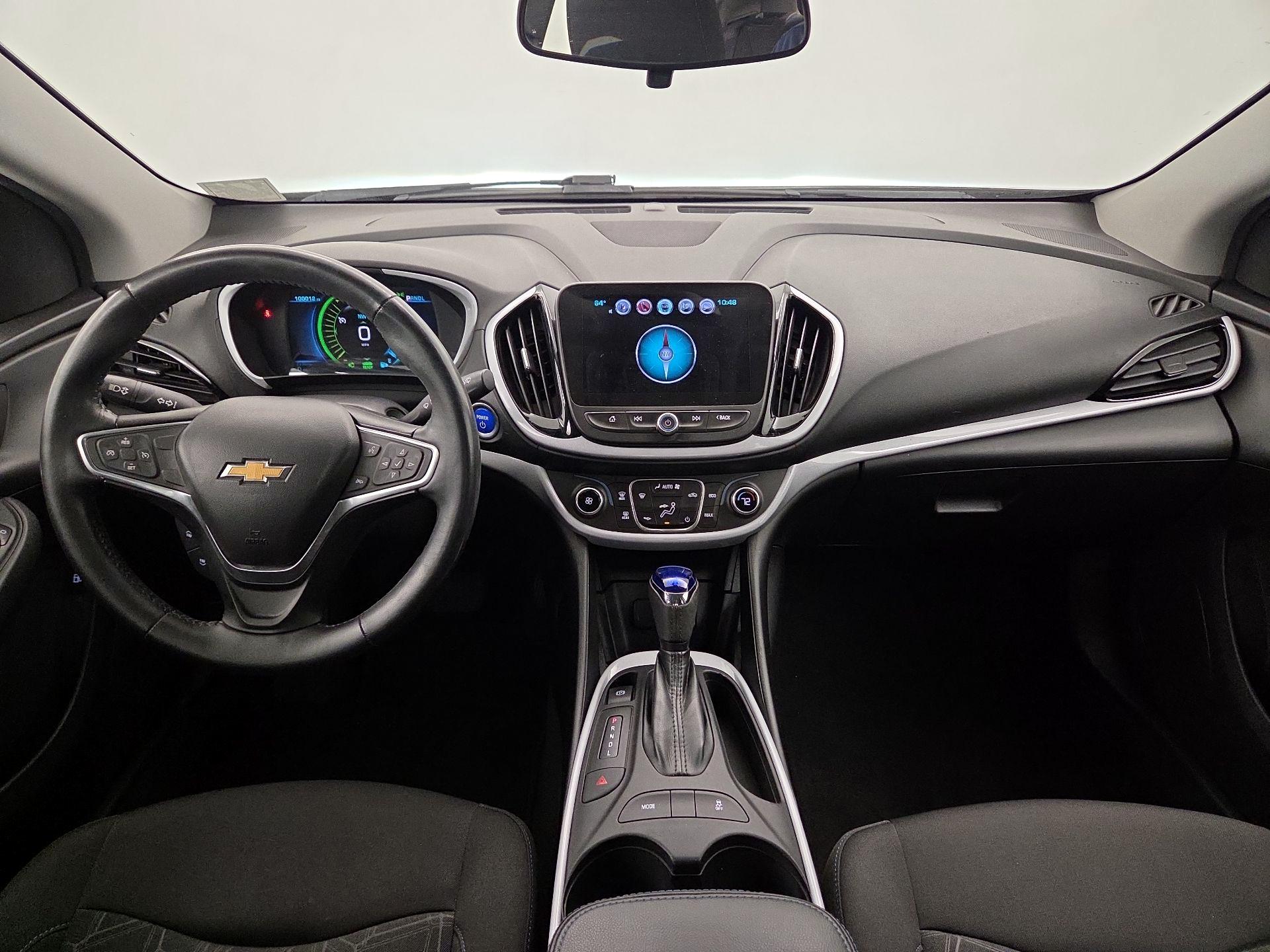 Thumbnail: 2017 Chevrolet Volt - 9