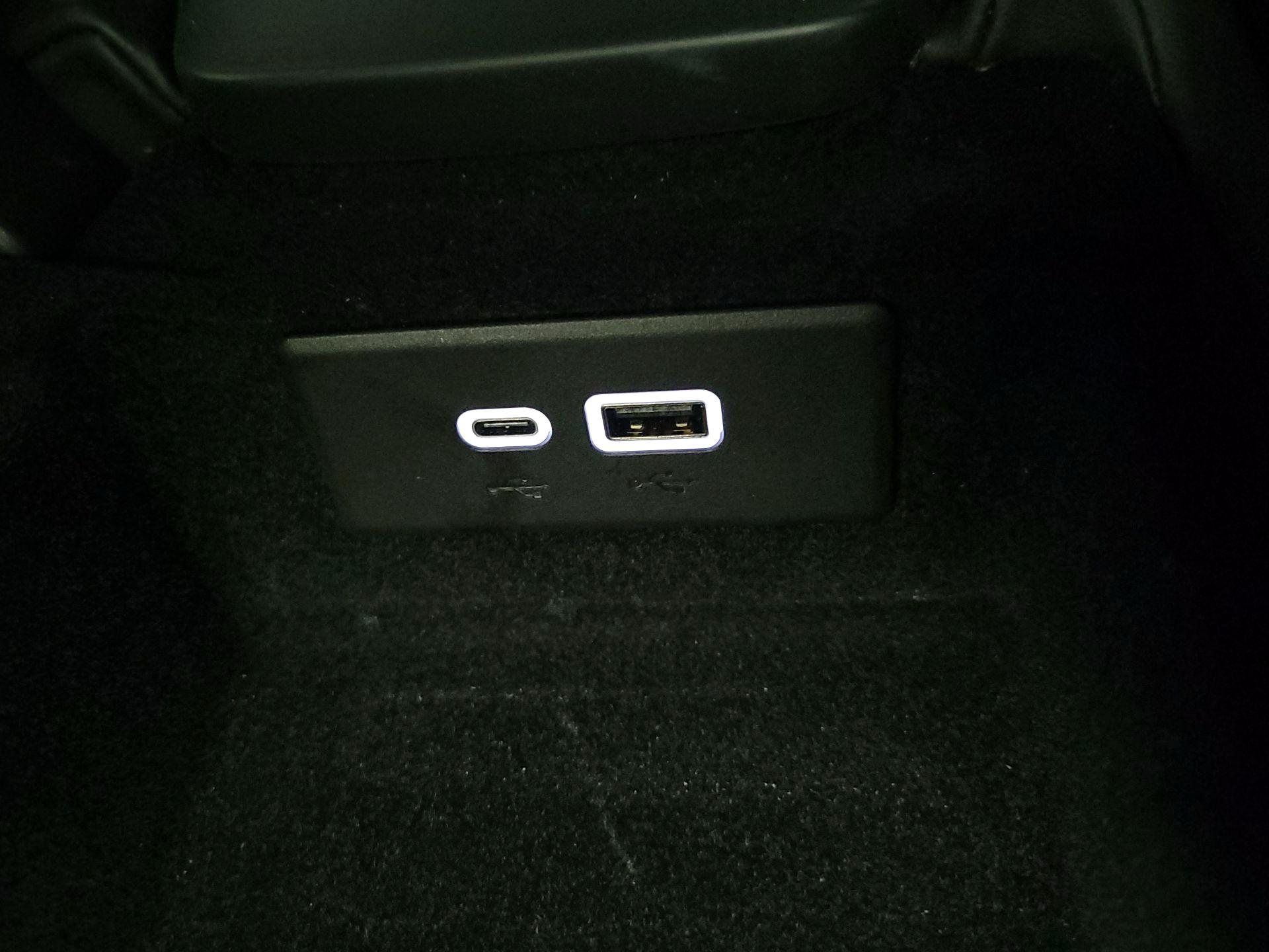 Thumbnail: 2024 Chevrolet Corvette - 17