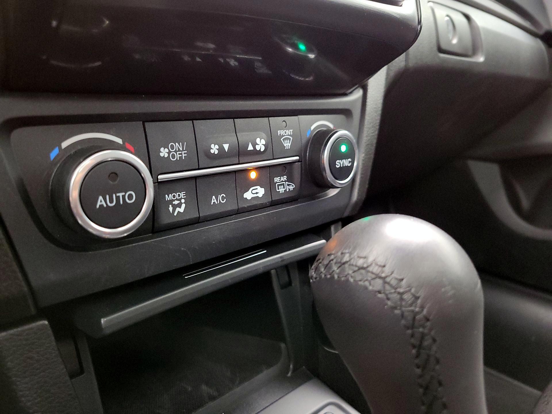 Thumbnail: 2021 Acura ILX - 16