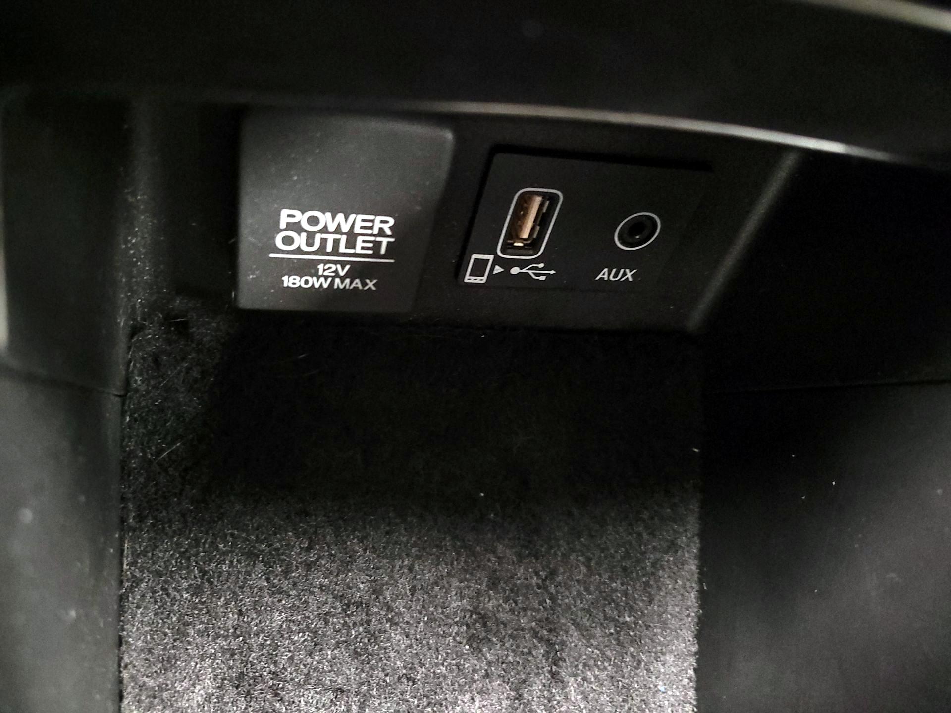 Thumbnail: 2021 Acura ILX - 18