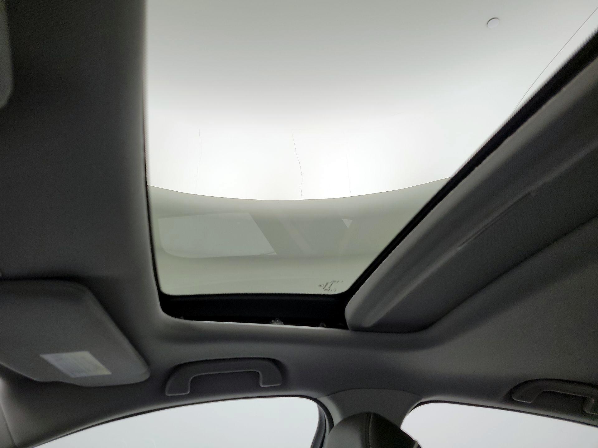 Thumbnail: 2021 Acura ILX - 19