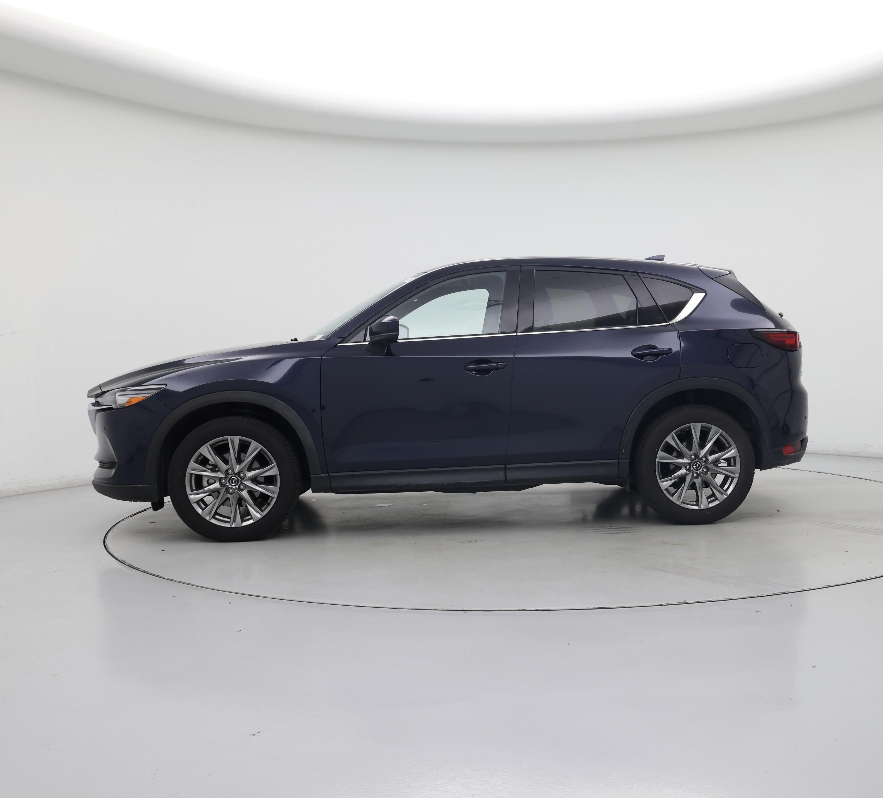 Thumbnail: 2021 Mazda CX-5 - 3