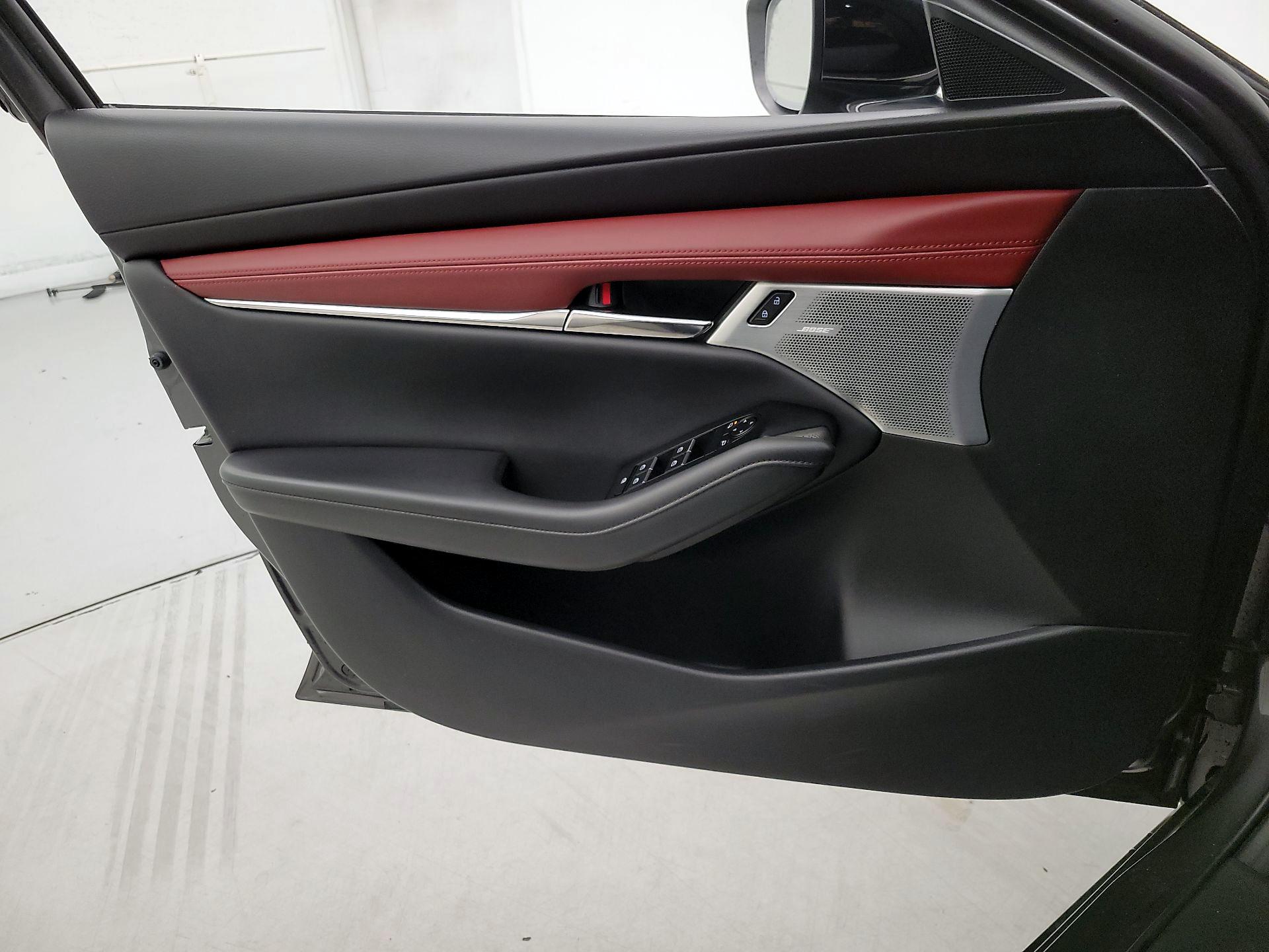 Thumbnail: 2024 Mazda Mazda3 - 12