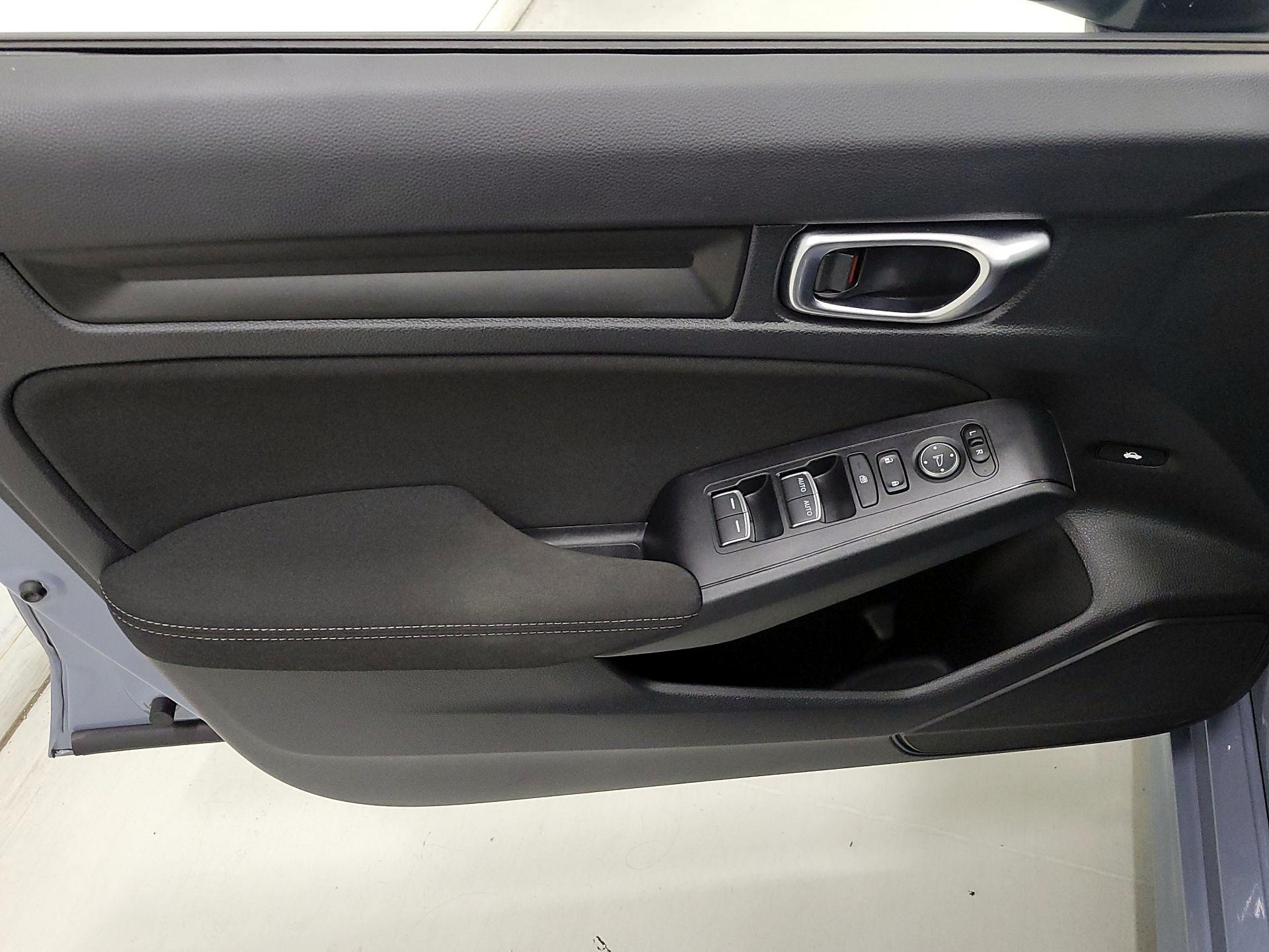 Thumbnail: 2022 Honda Civic - 12