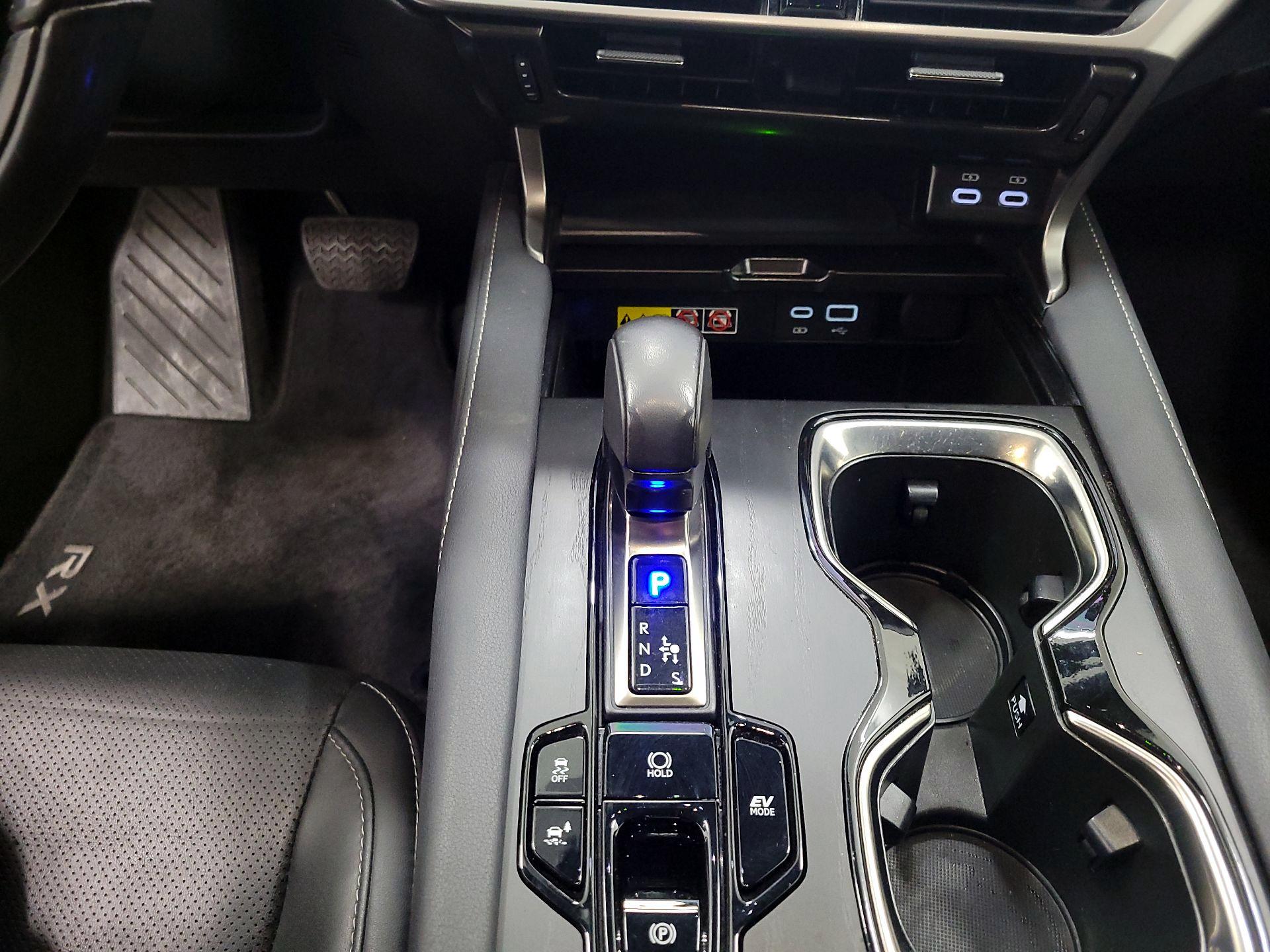 Thumbnail: 2024 Lexus RX - 18