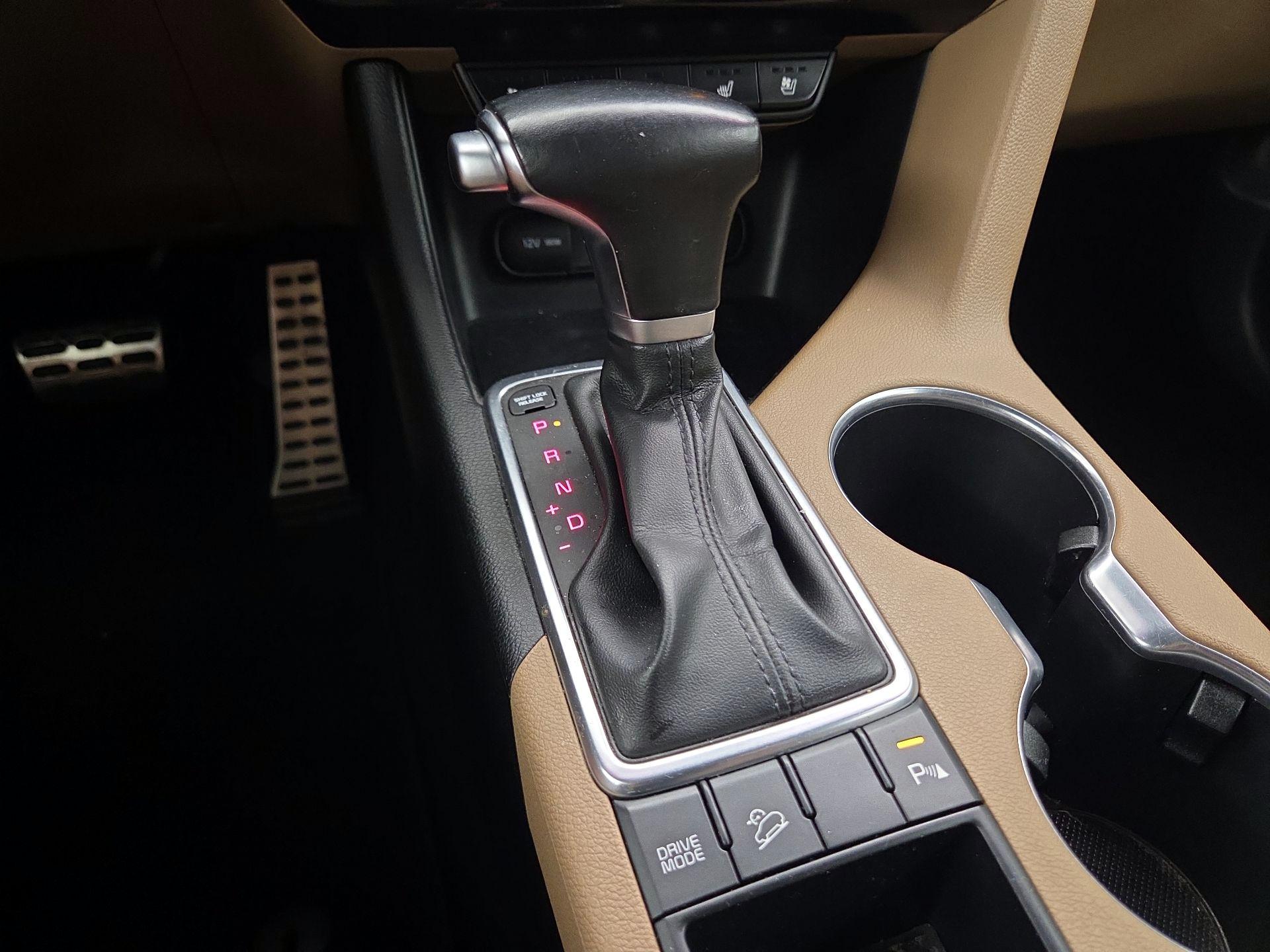 Thumbnail: 2017 Kia Sportage - 18