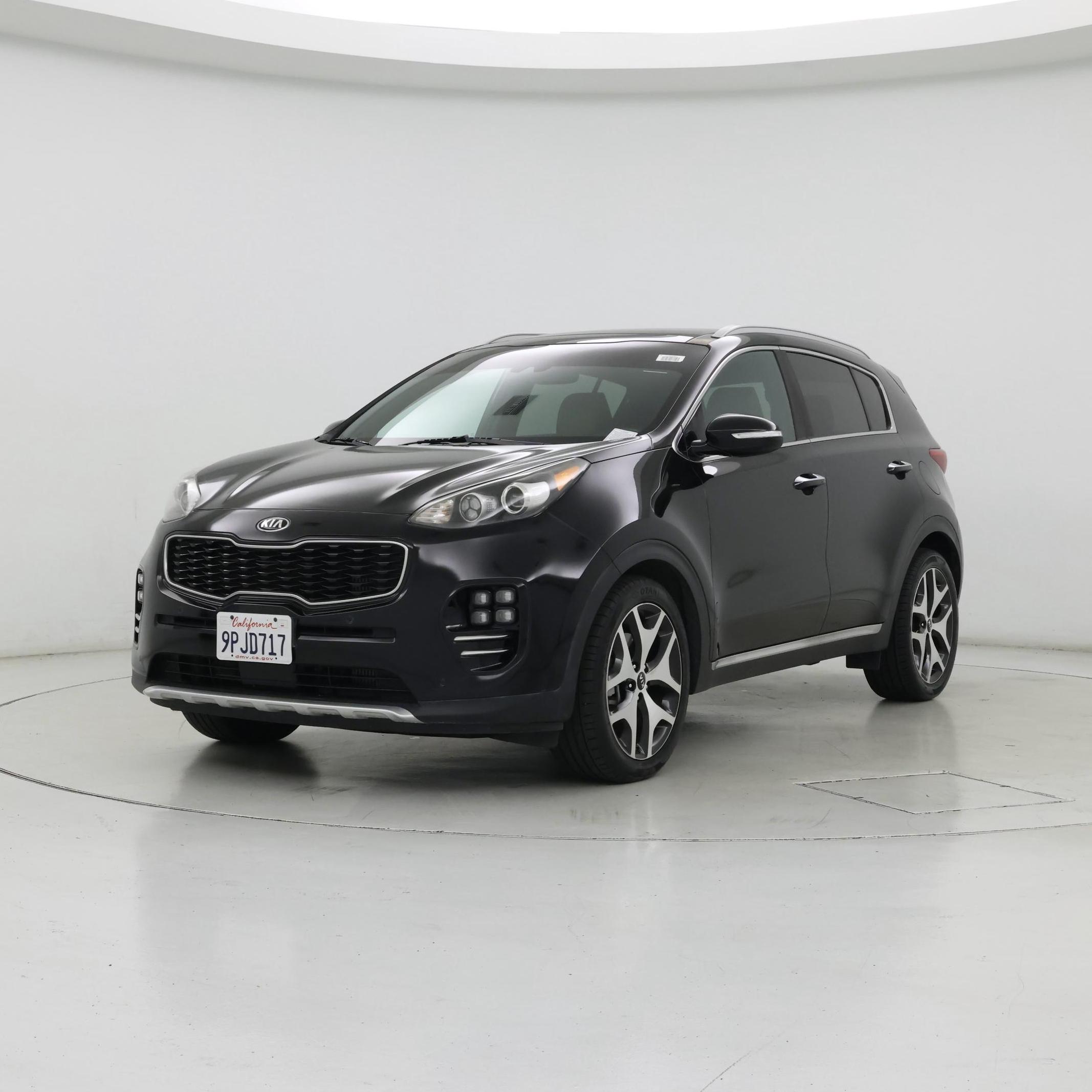 Thumbnail: 2017 Kia Sportage - 4