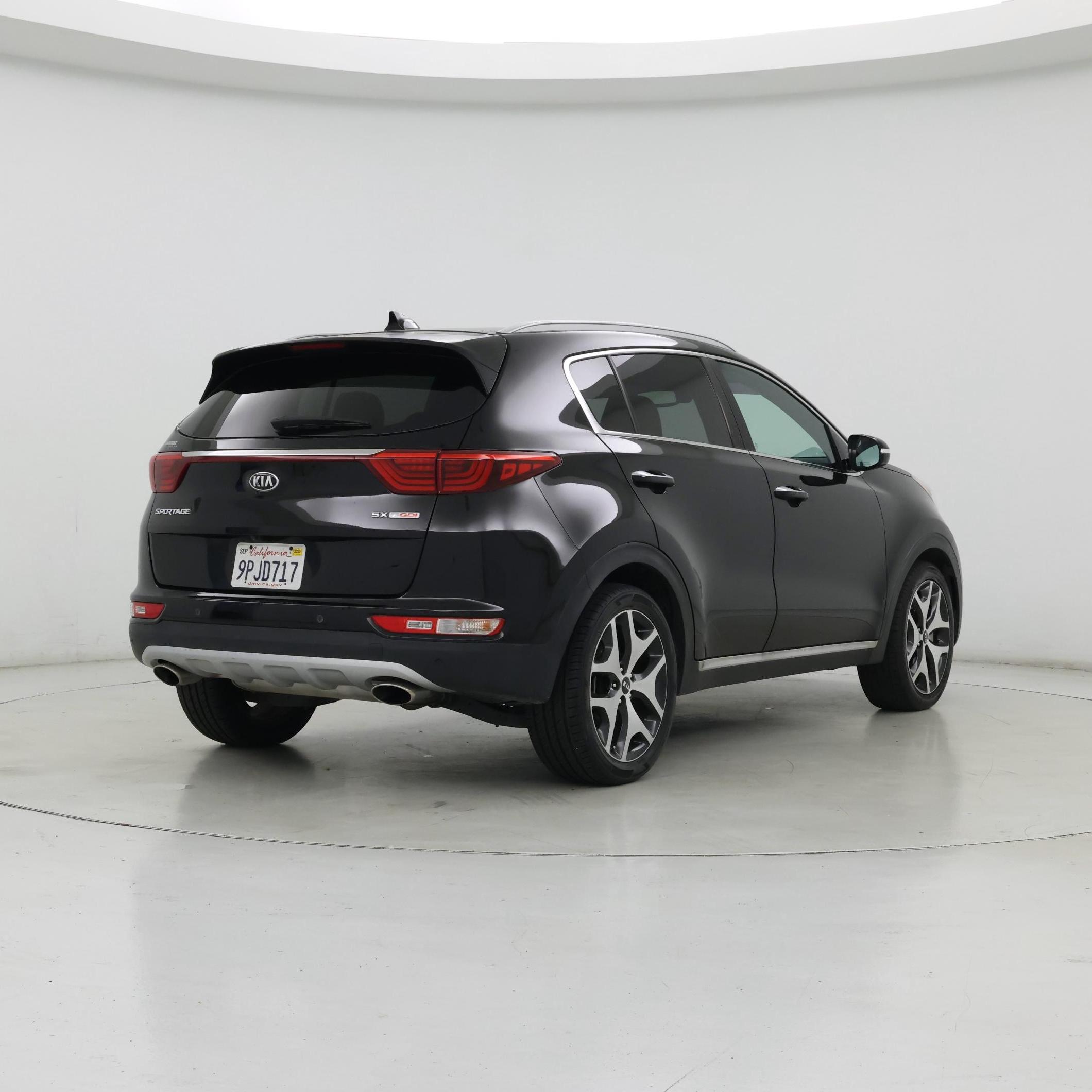 Thumbnail: 2017 Kia Sportage - 8