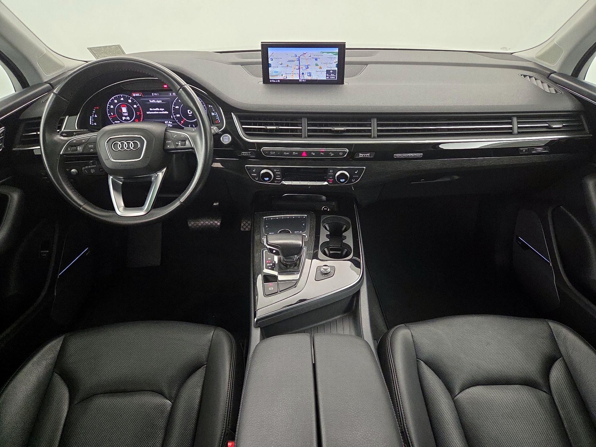 Thumbnail: 2019 Audi Q7 - 9