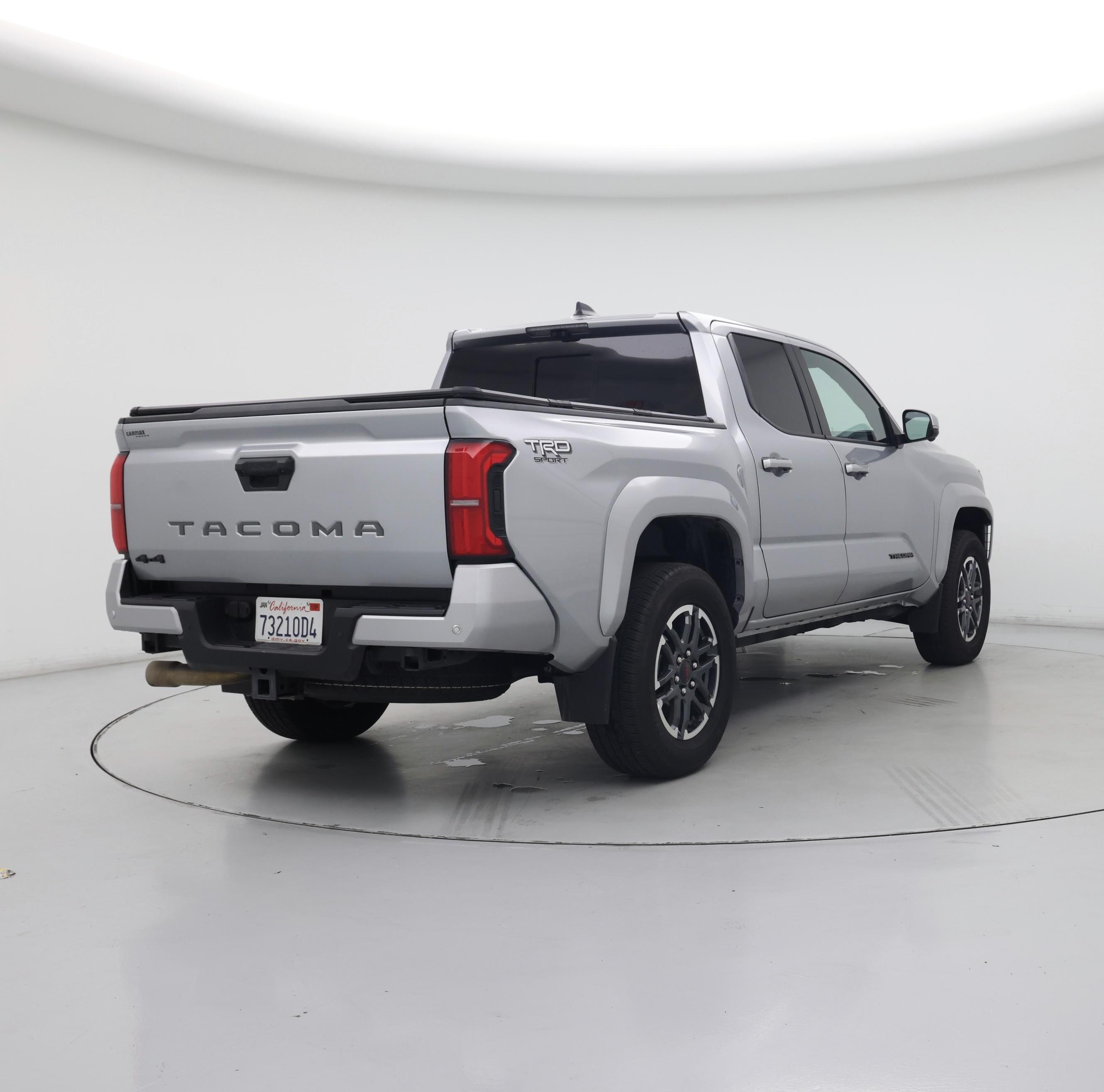 Thumbnail: 2024 Toyota Tacoma - 8