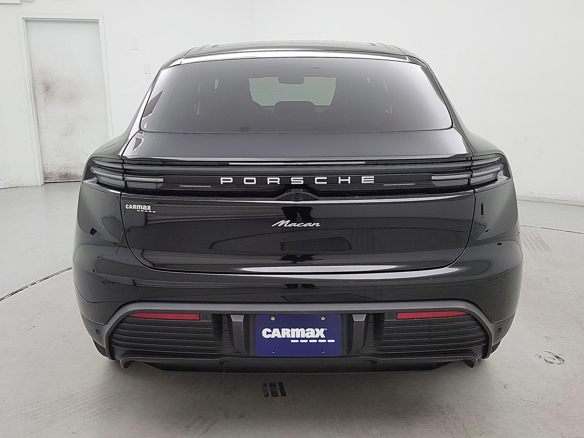 Thumbnail: 2025 Porsche Macan - 6