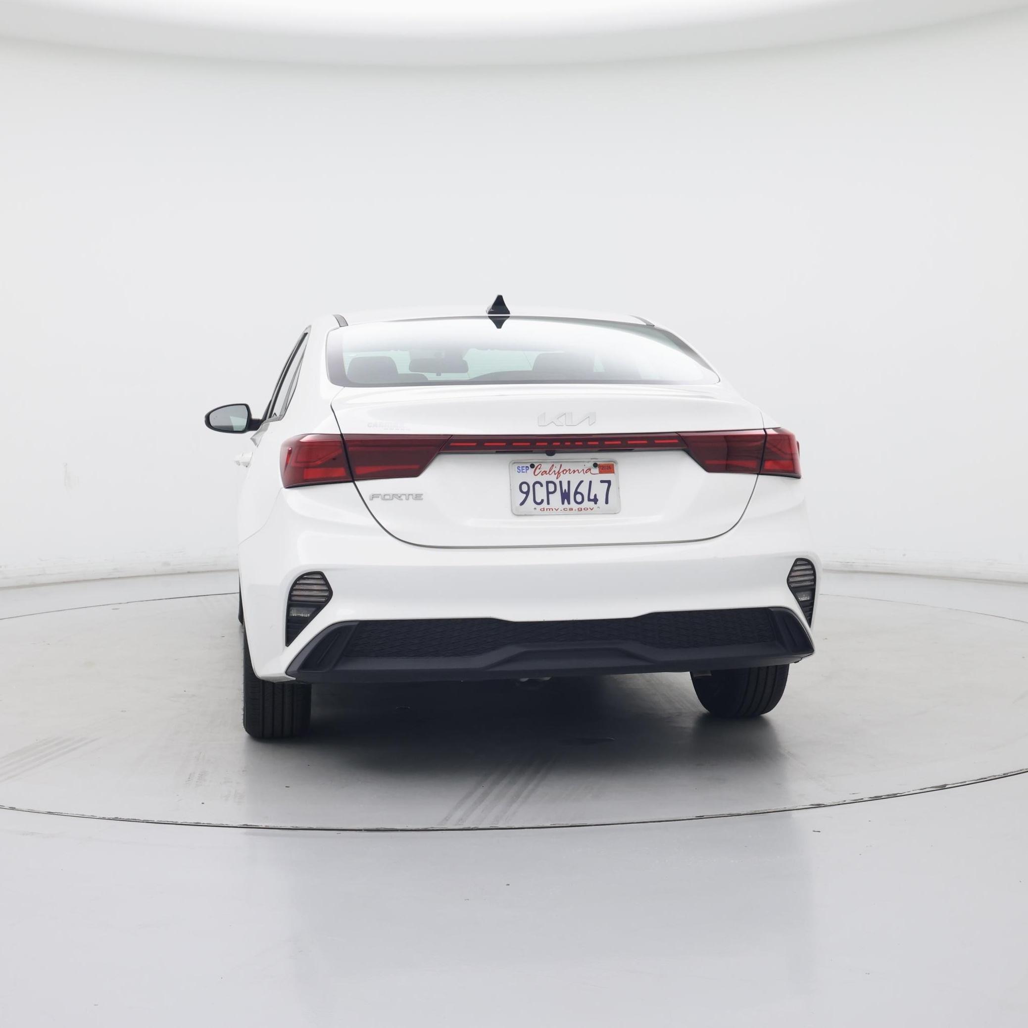 Thumbnail: 2023 Kia Forte - 6