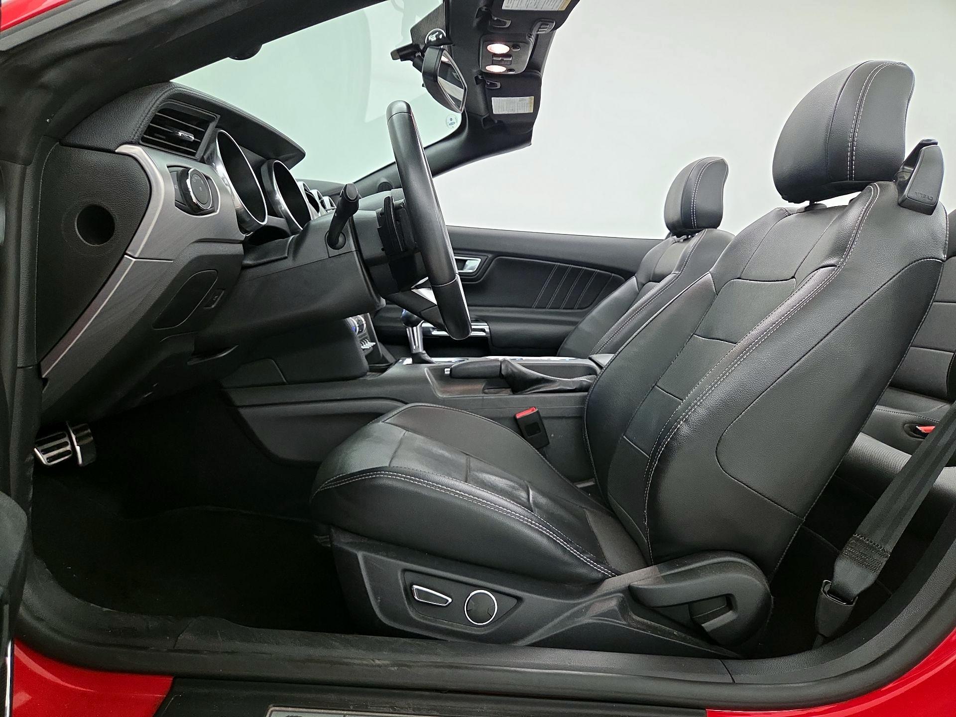 Thumbnail: 2019 Ford Mustang - 11