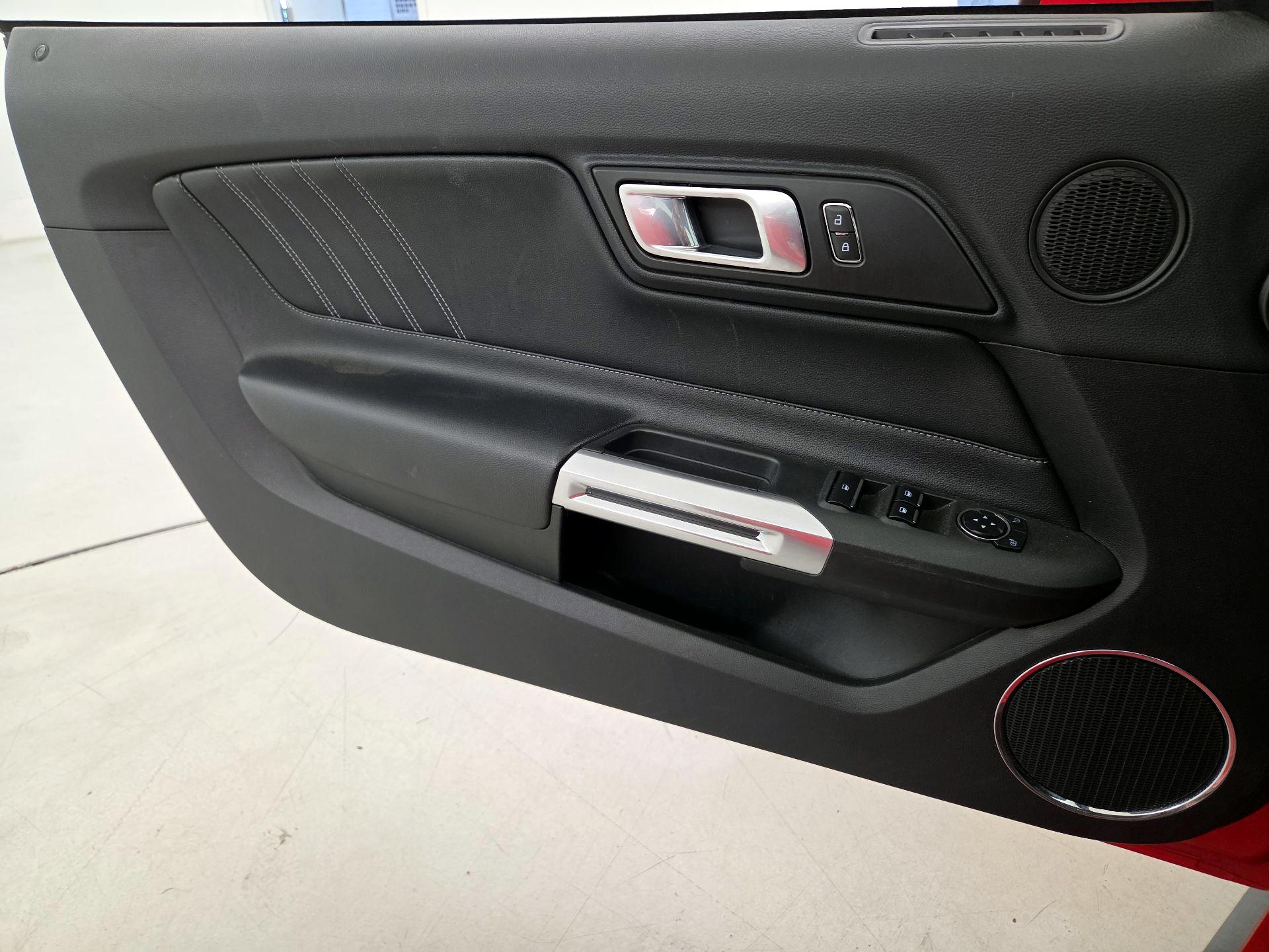 Thumbnail: 2019 Ford Mustang - 12