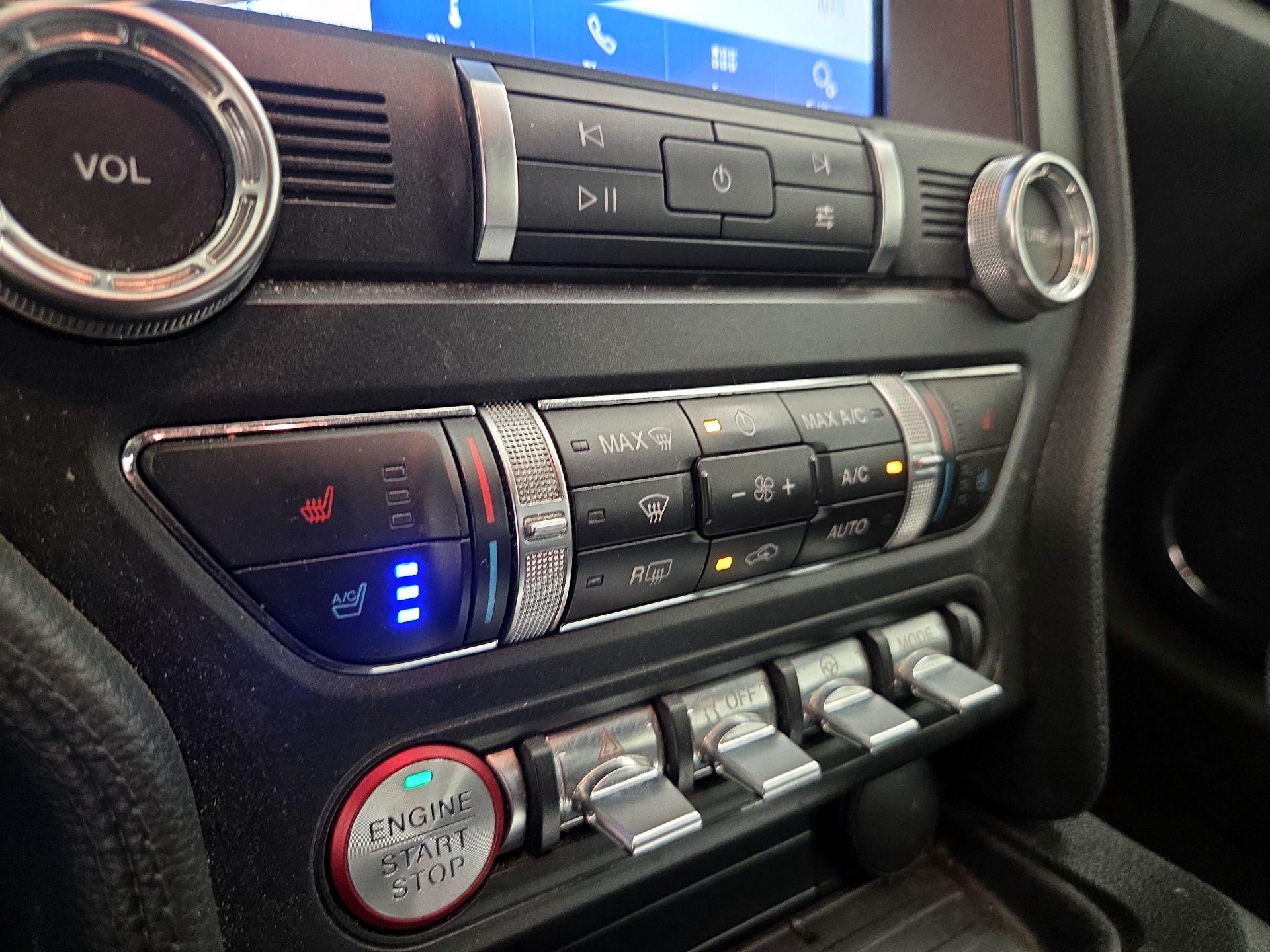 Thumbnail: 2019 Ford Mustang - 16