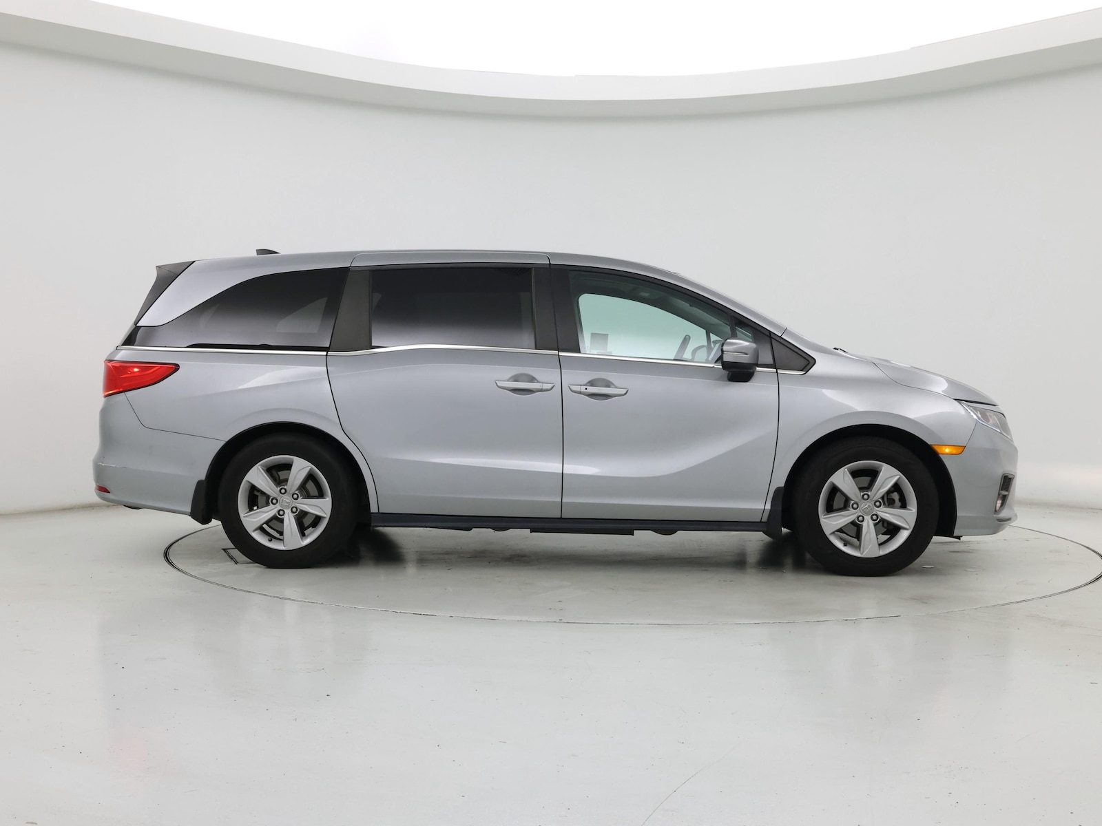 2019 Honda Odyssey EX-L - Photo 8