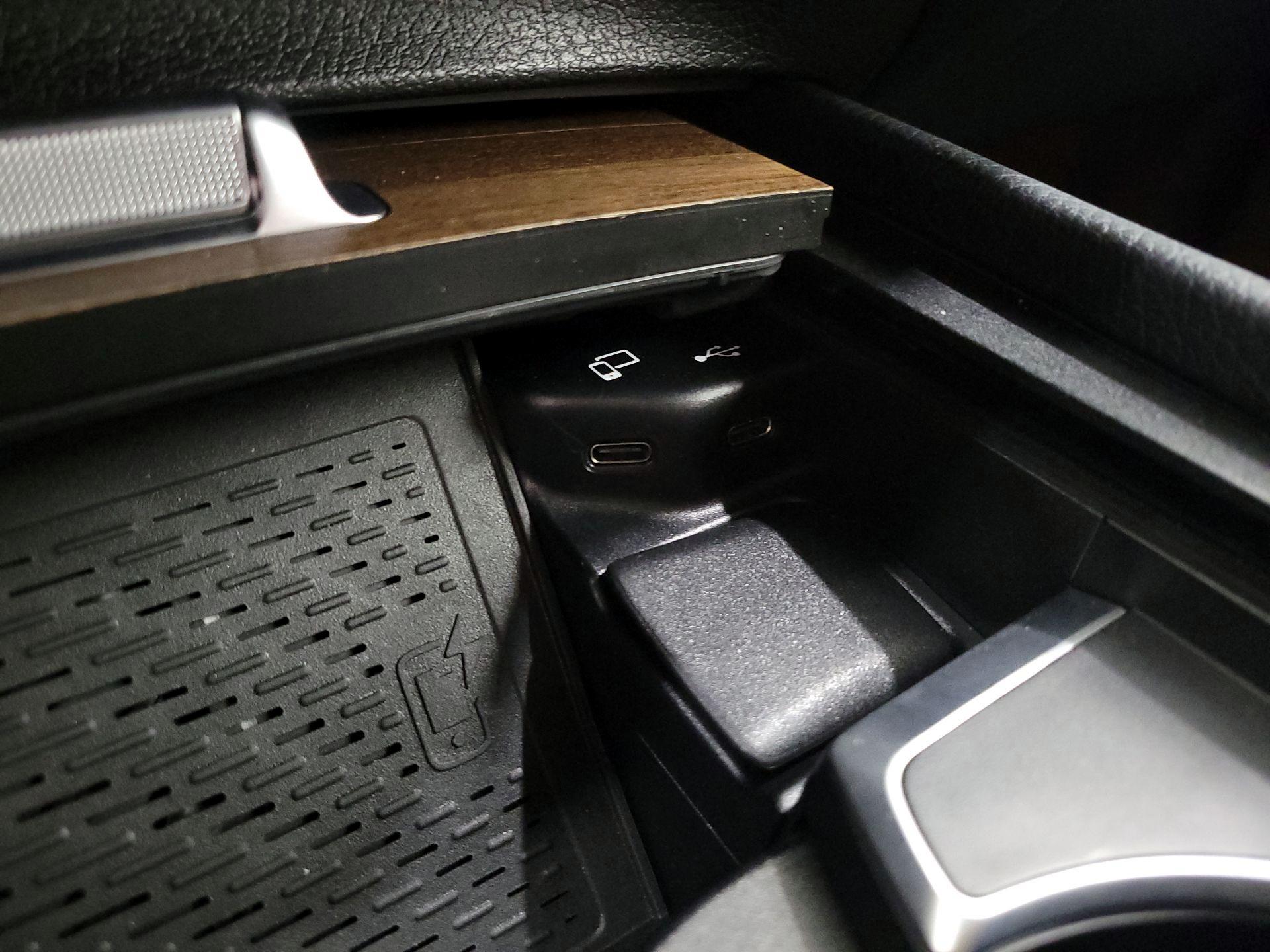 Thumbnail: 2021 Mercedes-Benz GLE - 19