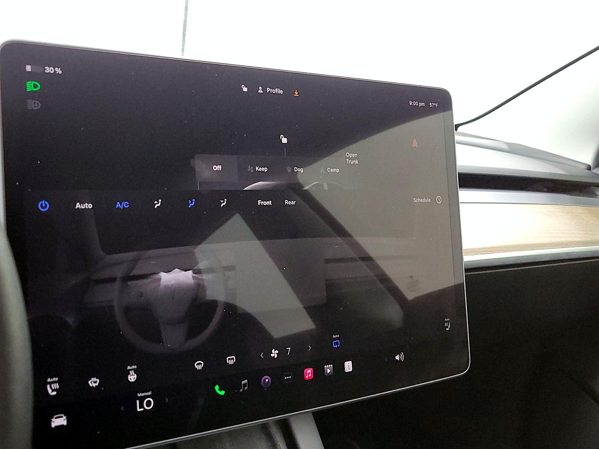 Thumbnail: 2023 Tesla Model 3 - 16