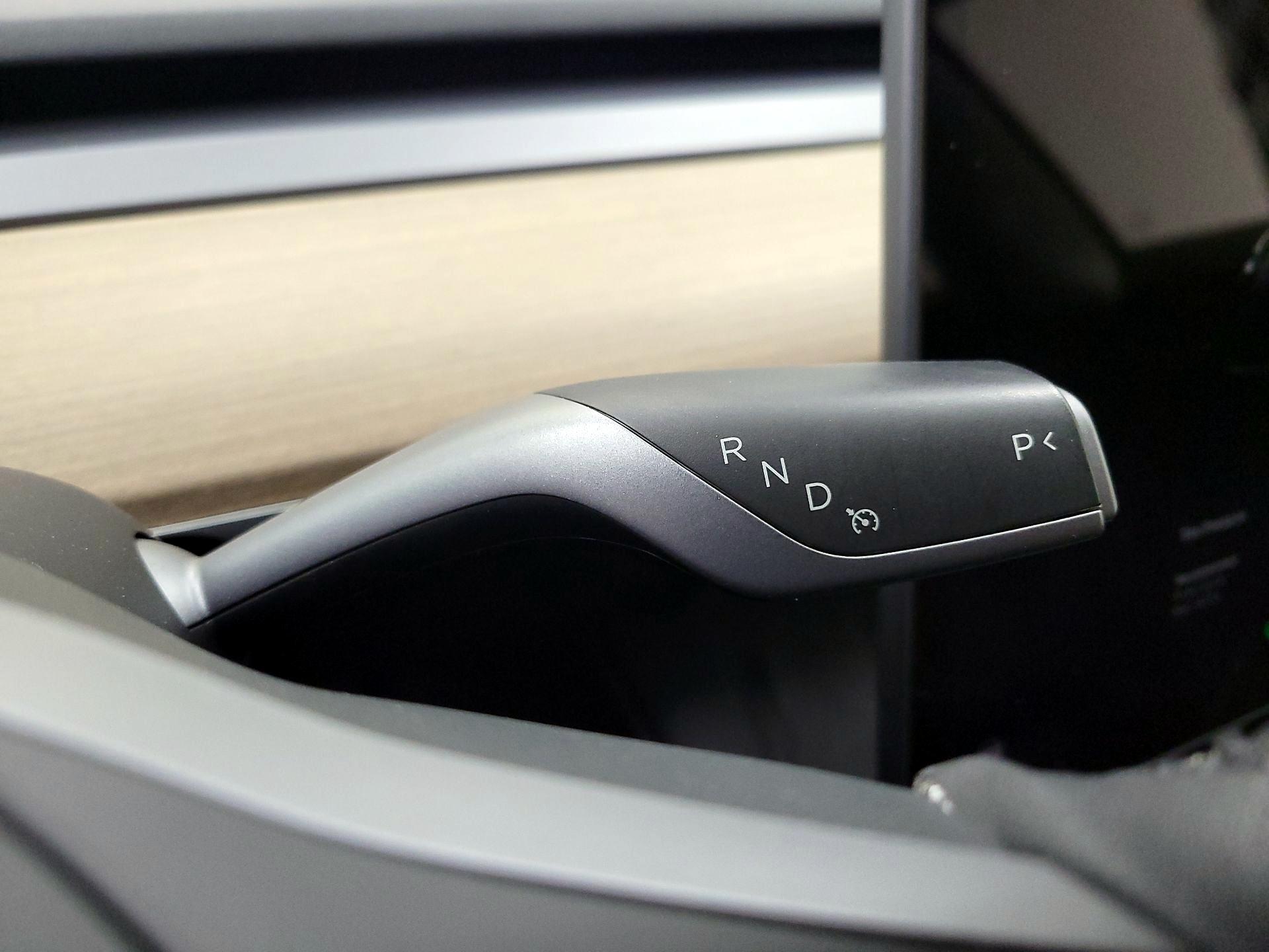 Thumbnail: 2023 Tesla Model 3 - 17