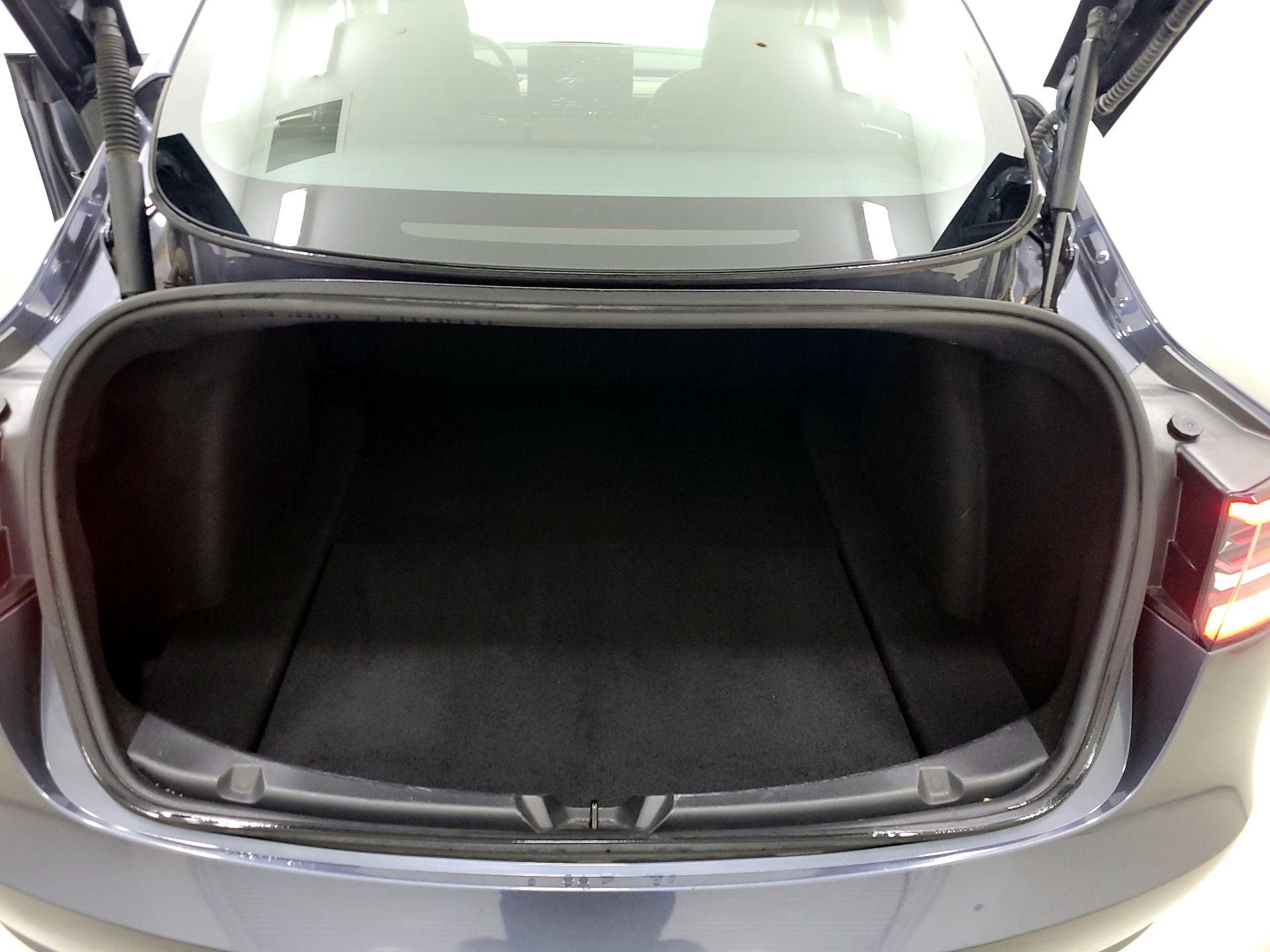 Thumbnail: 2023 Tesla Model 3 - 20