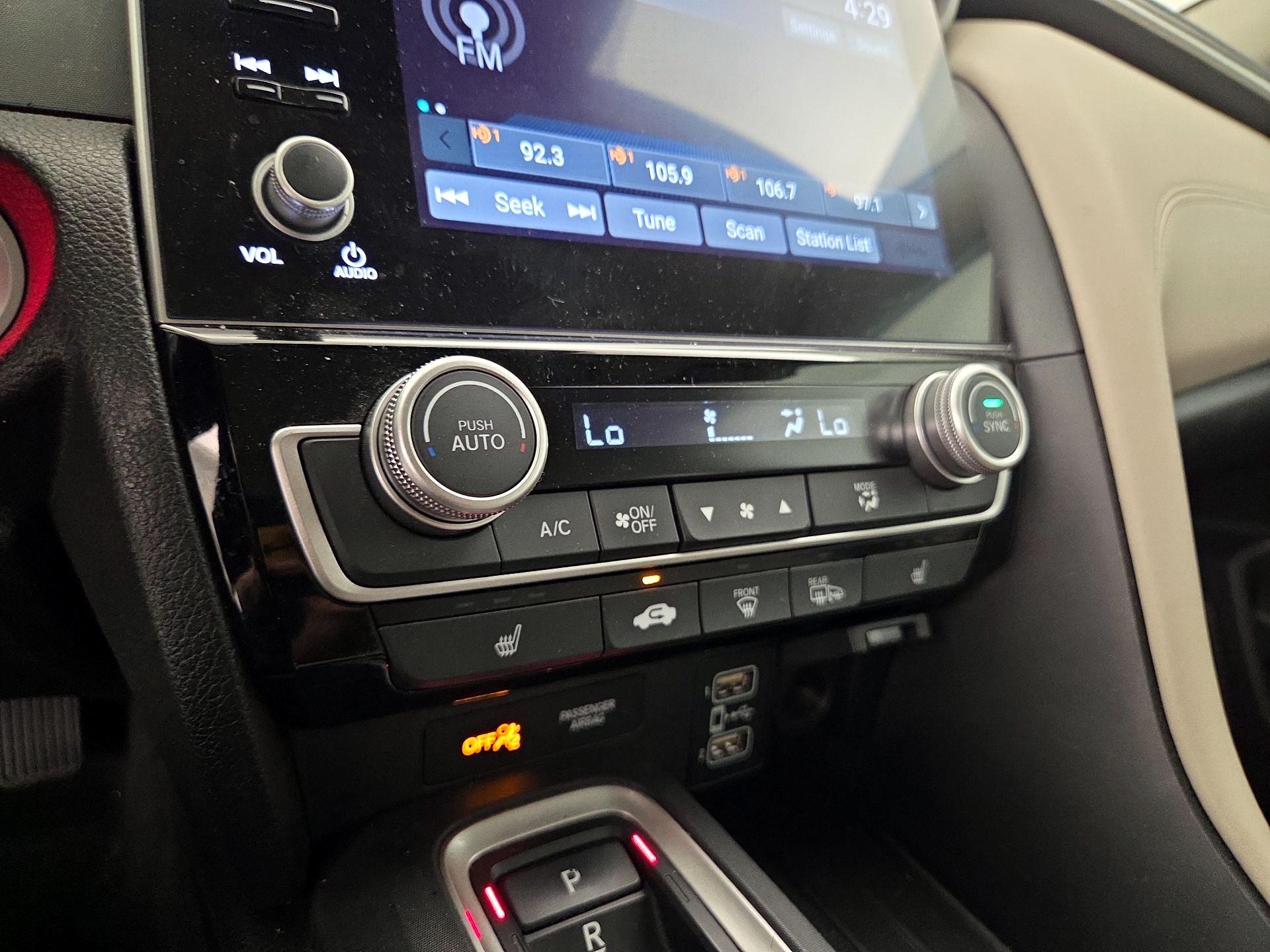 Thumbnail: 2019 Honda Insight - 17