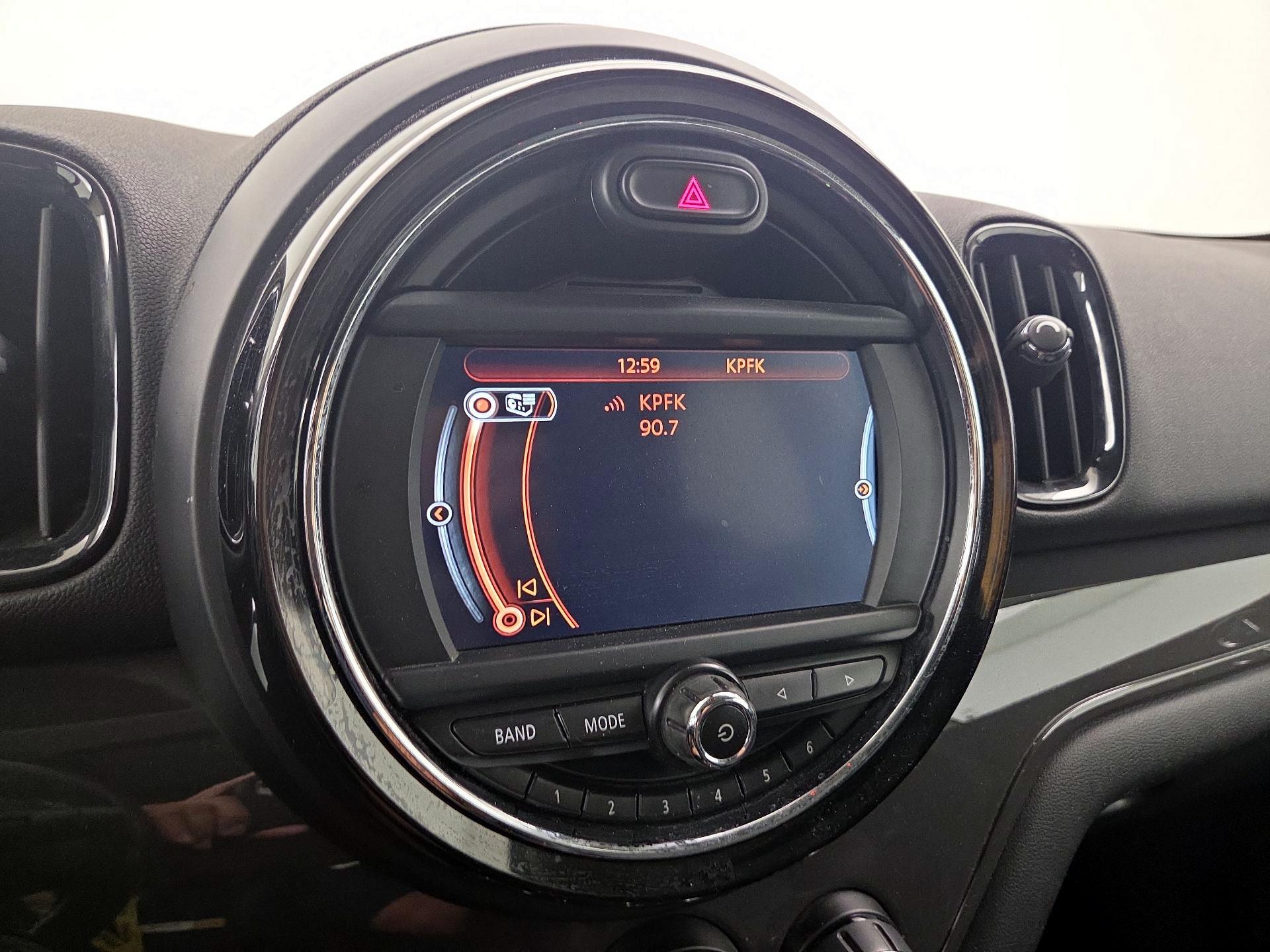 Thumbnail: 2017 MINI Cooper Countryman - 15