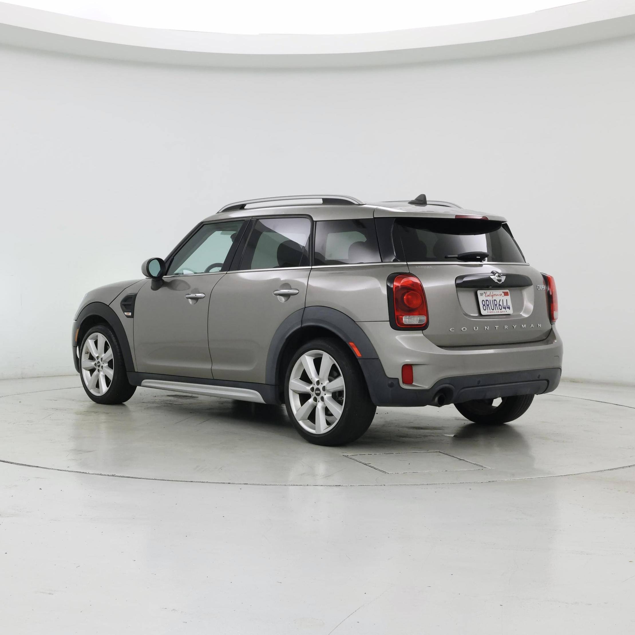 Thumbnail: 2017 MINI Cooper Countryman - 2