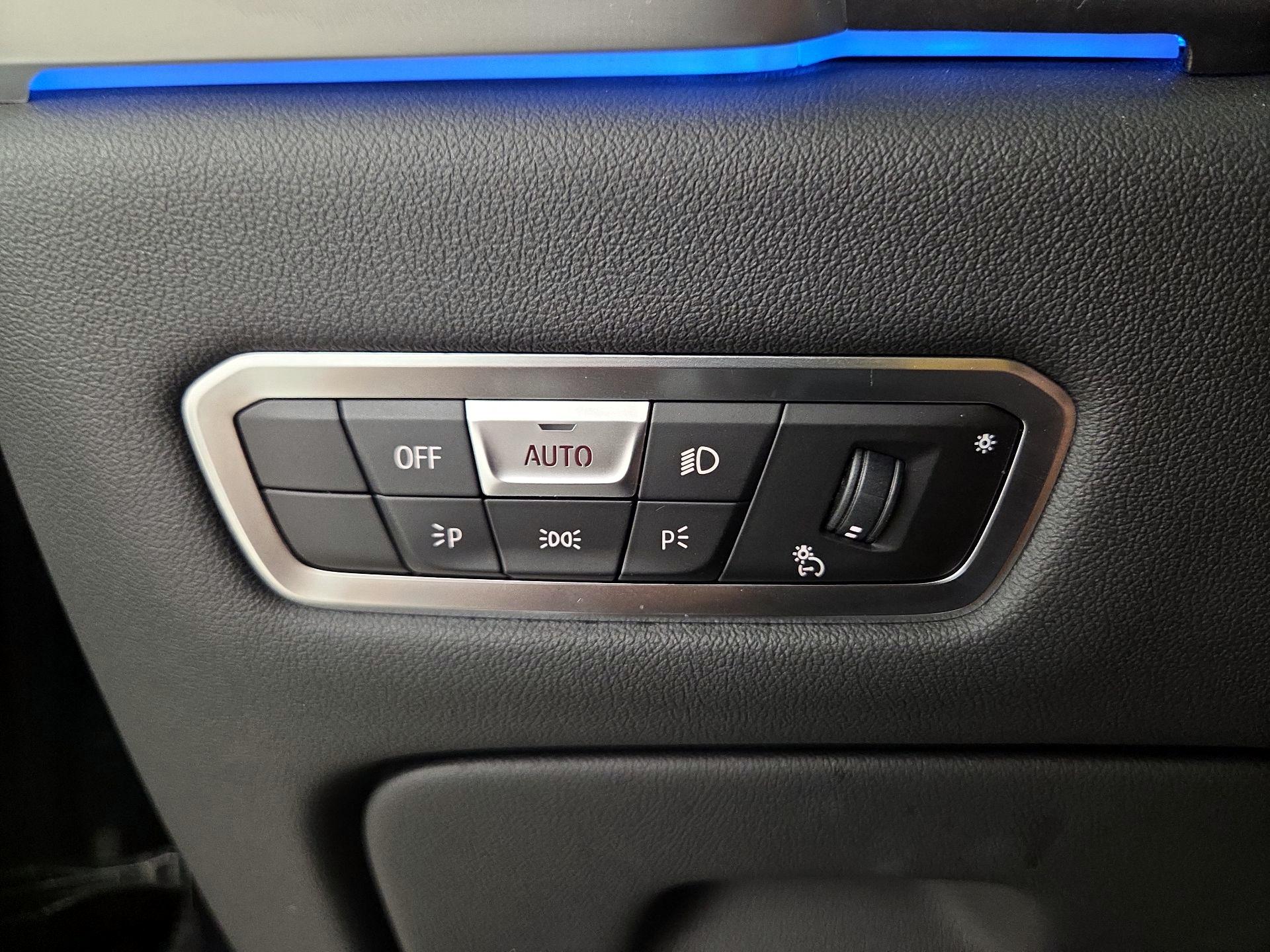 Thumbnail: 2022 BMW X5 - 13