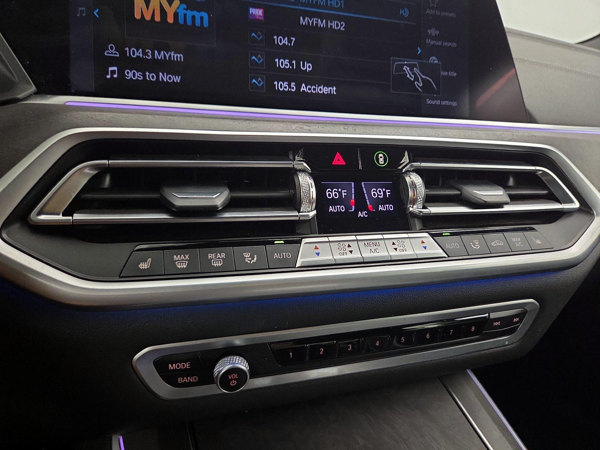 Thumbnail: 2022 BMW X5 - 17