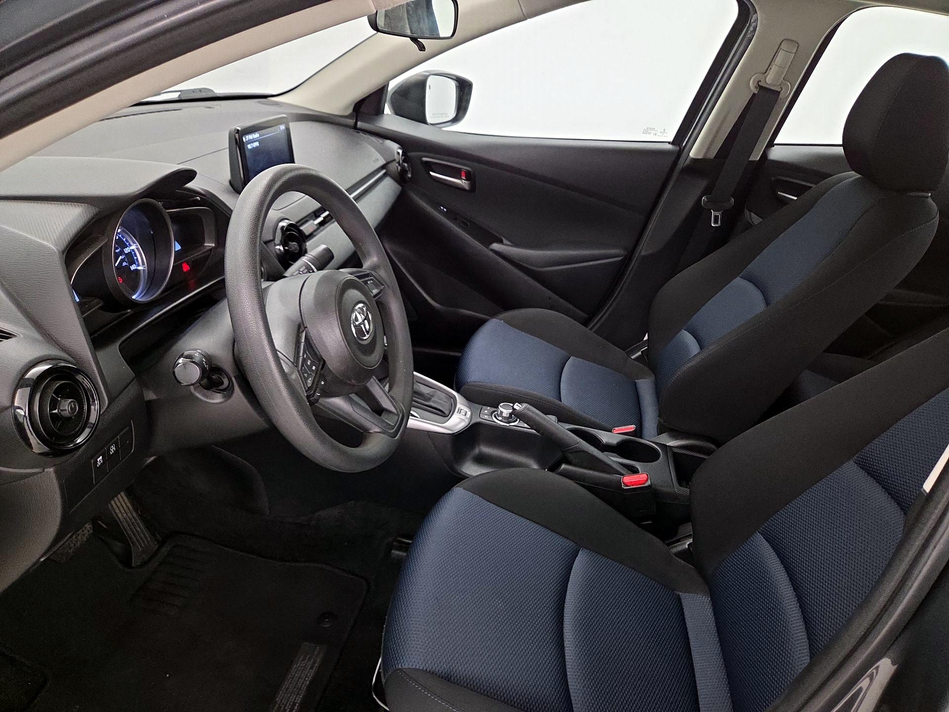 Thumbnail: 2019 Toyota Yaris - 11