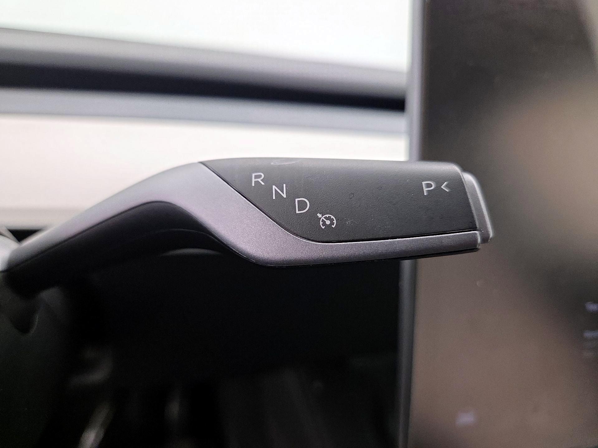 Thumbnail: 2024 Tesla Model Y - 17