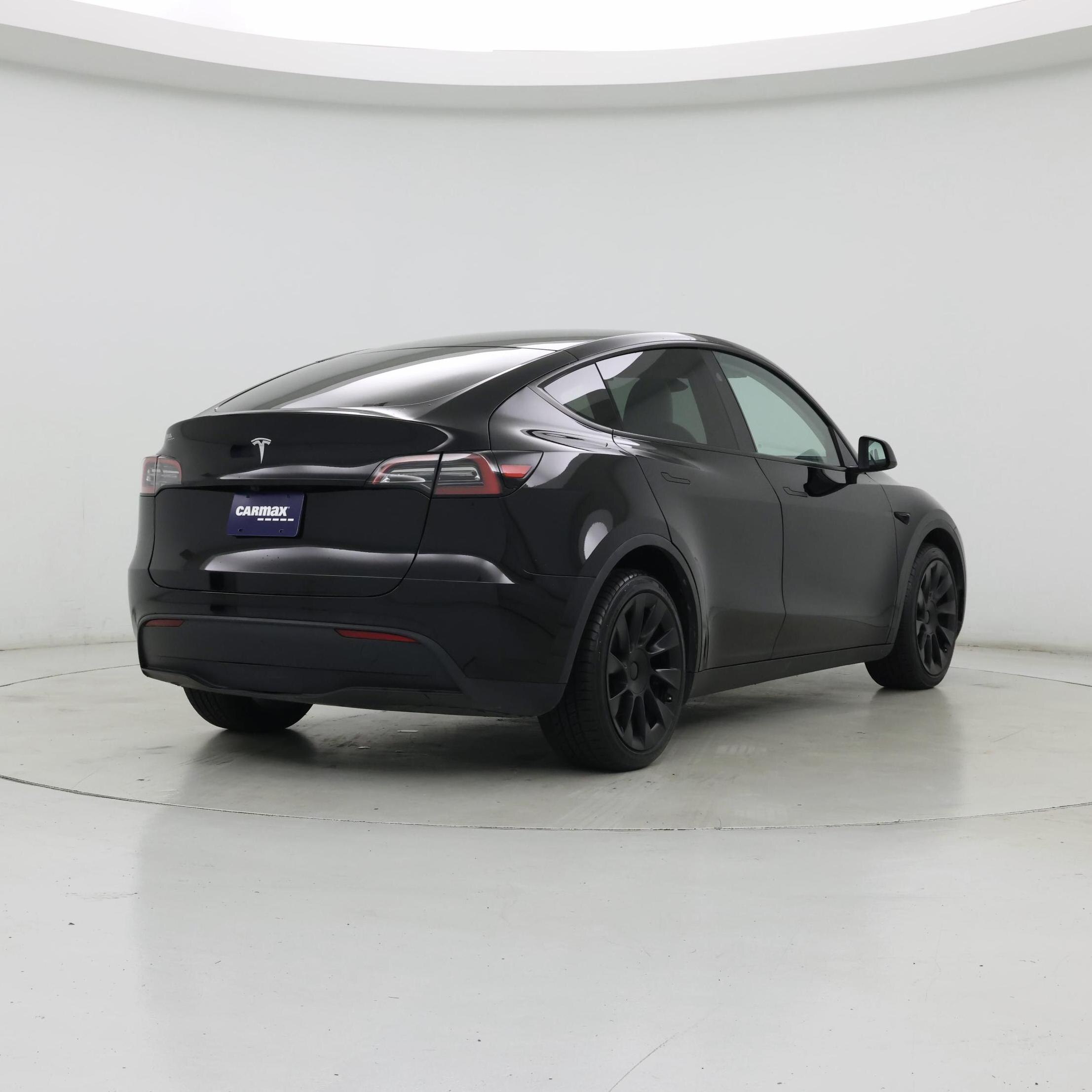 Thumbnail: 2024 Tesla Model Y - 8