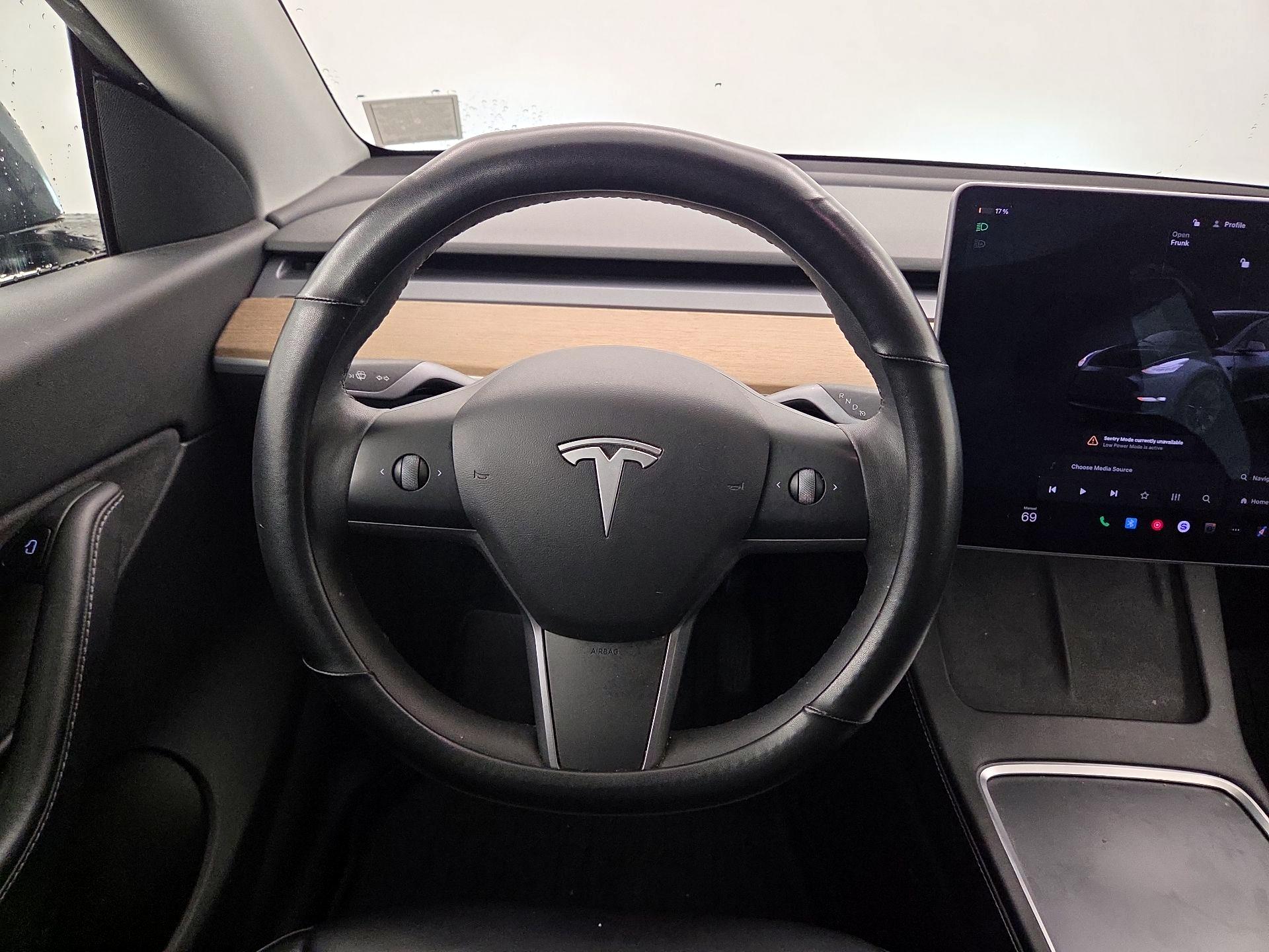 Thumbnail: 2022 Tesla Model Y - 10